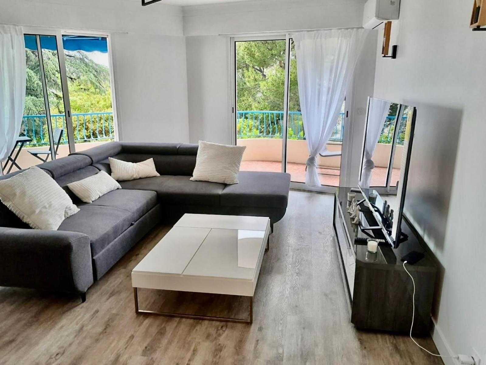 Appartement Vue Mer, Long