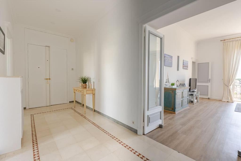 Appartement Newly Renovated! Harbour View On Balcony Terrace Cannes