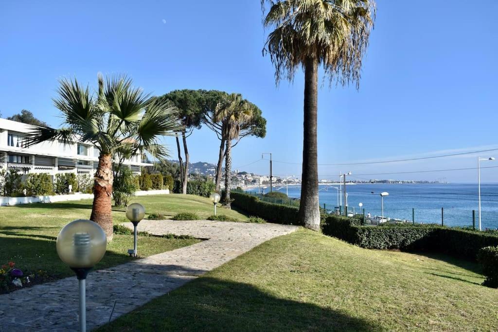 Appartement Bord De Cannes