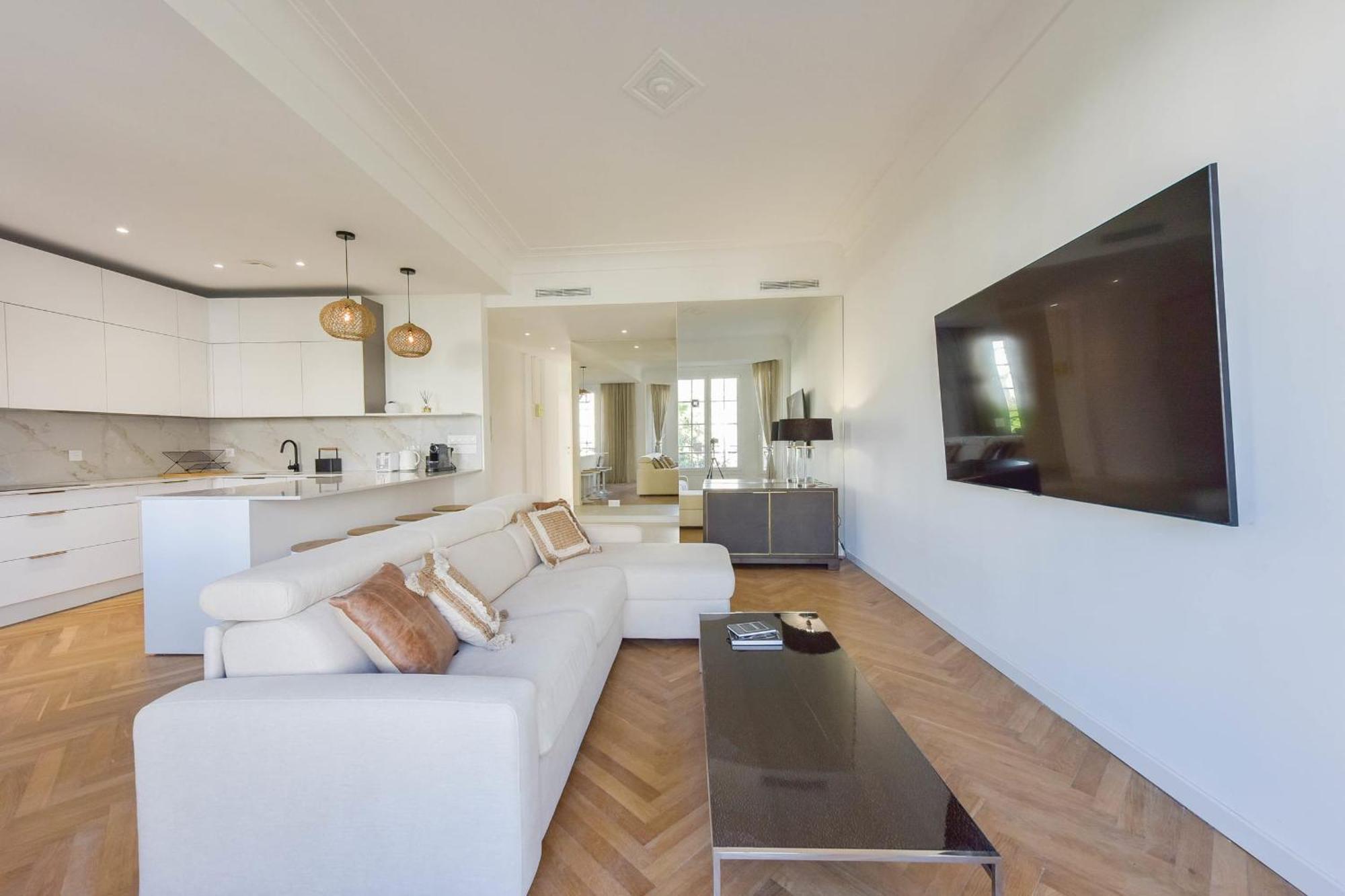Apartment Rare Luxury 3-br Near The Croisette Cannes