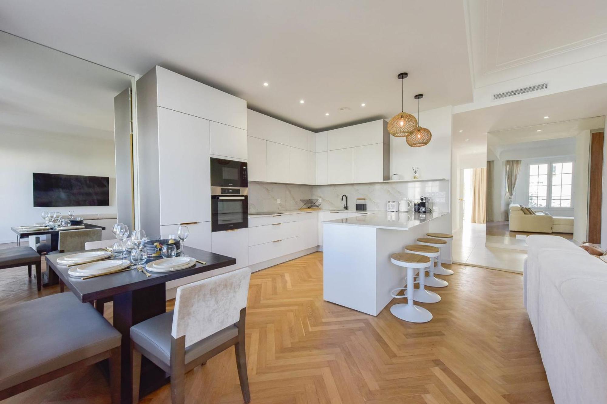 Rare Luxury 3-br Near The Croisette Apartment *