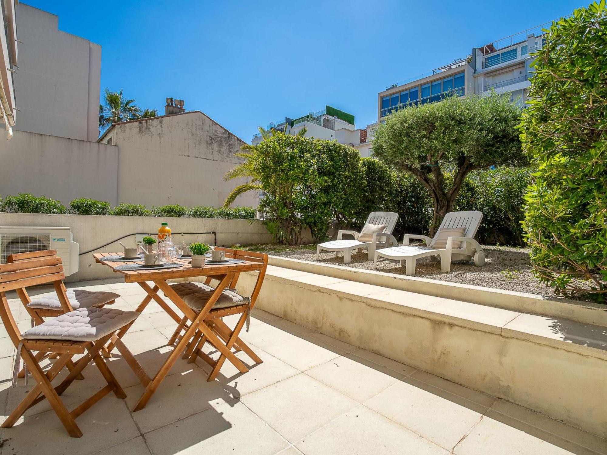 Apartment Bay-1 By Interhome Cannes
