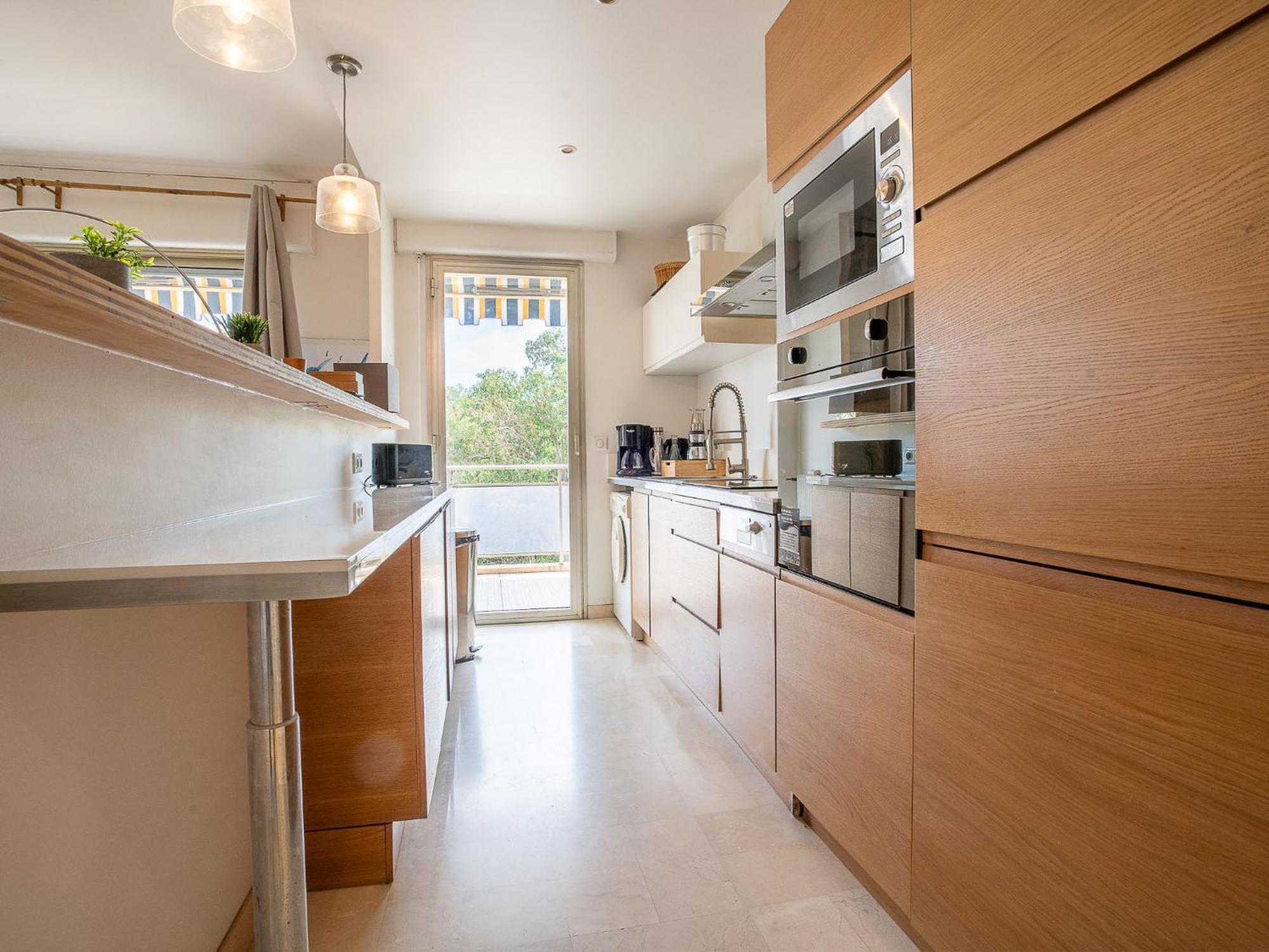 Apartment Les Aliscamps By Interhome *