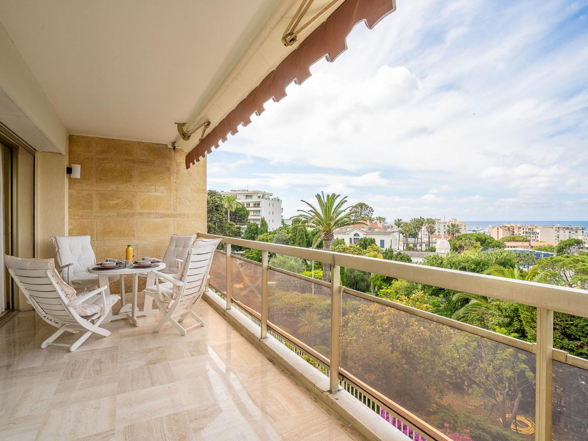 Parc Bruyere By Interhome Cannes