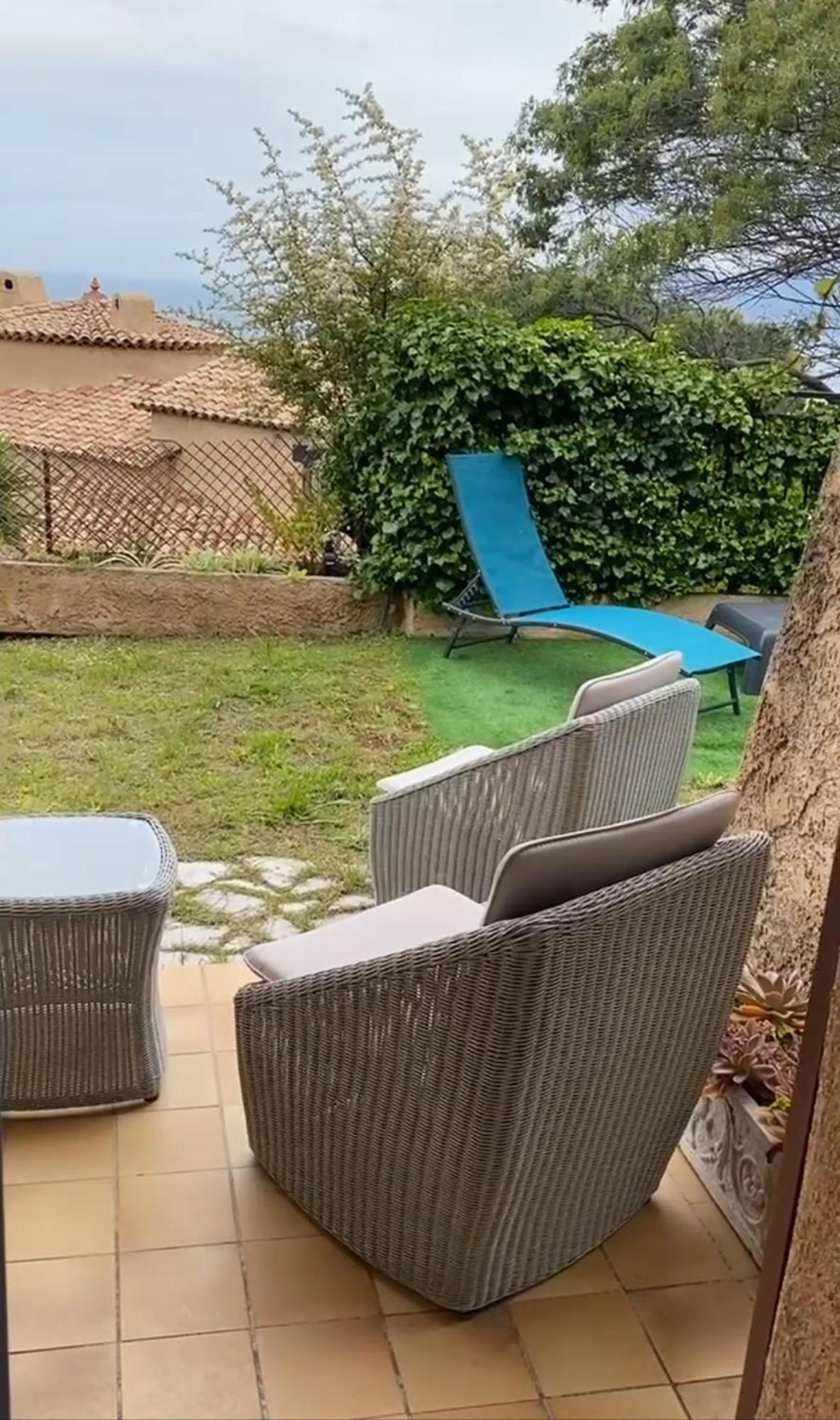 Apartment Charming Villa-appartement With A View On The Sea Of 95 M2 Cannes