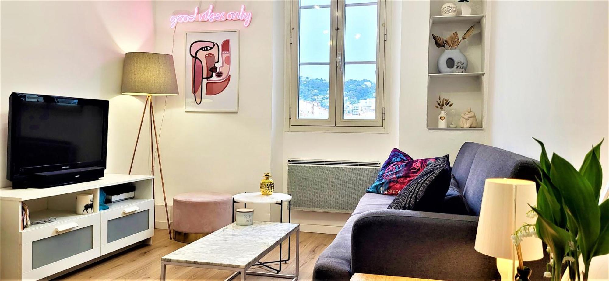 “ Bonjour” Au Coeur Et Au Calme Apartment *