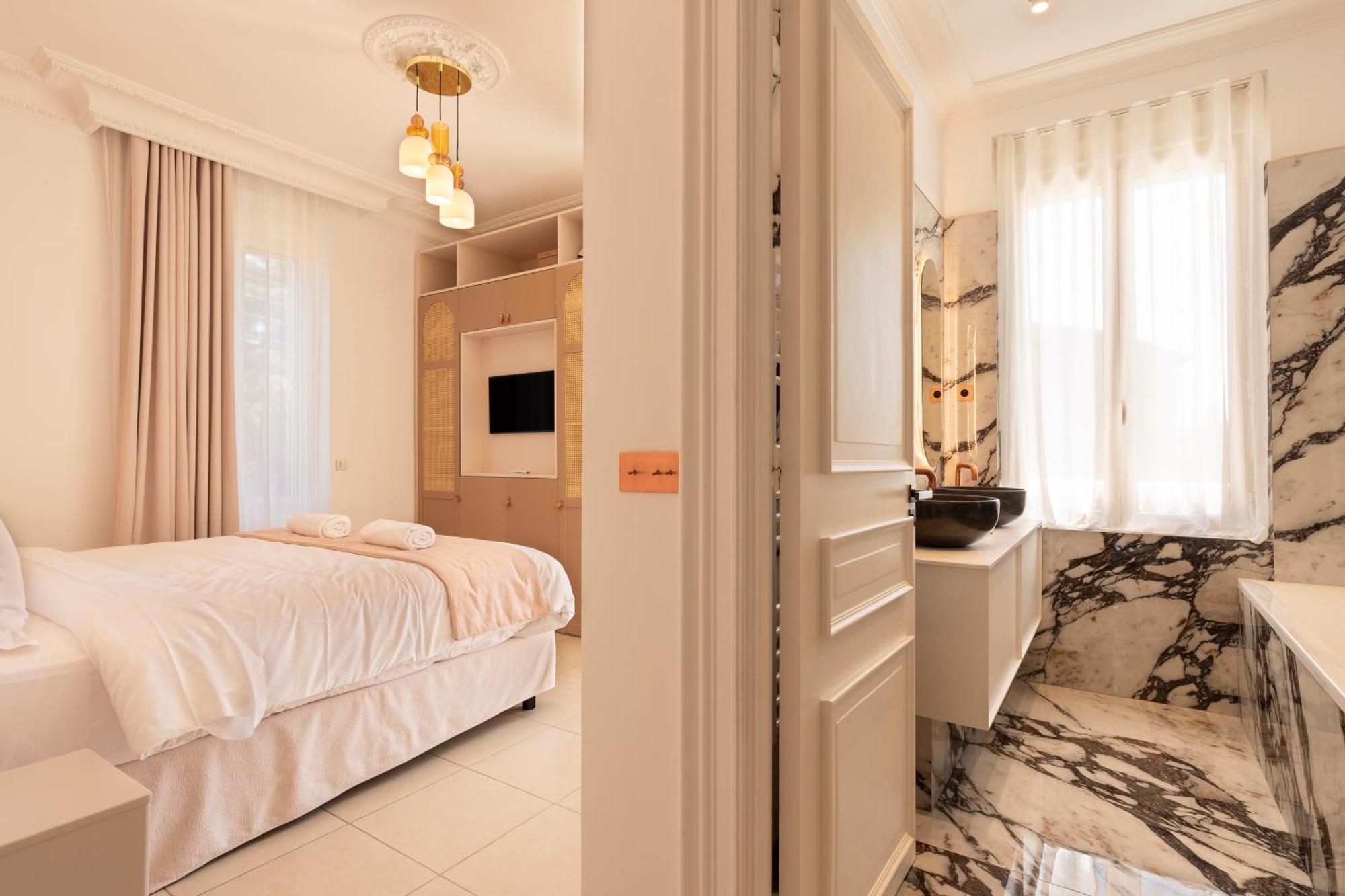 Luxueuse 7 Avec Piscine - Villa
