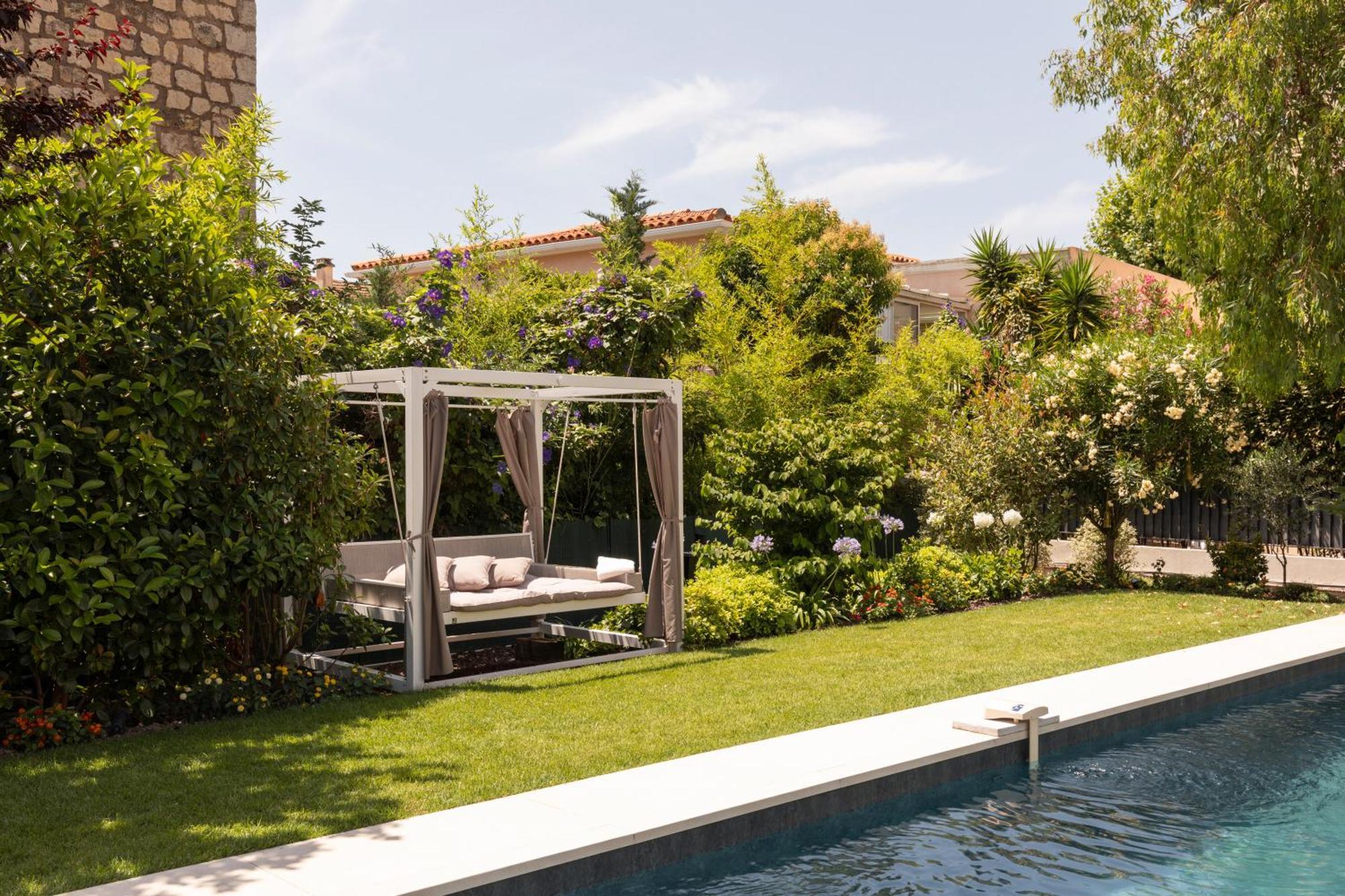 Luxueuse 7 Avec Piscine - *