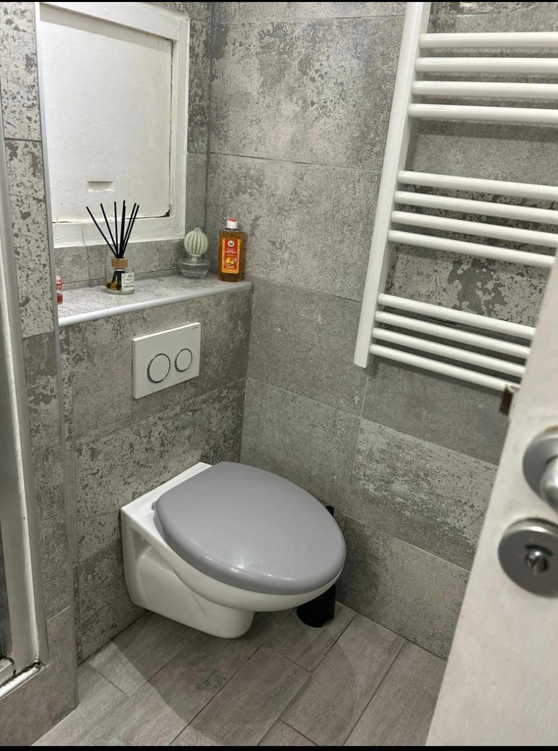 Joli 2 Pieces Aux Pieds Des Plages Appartement