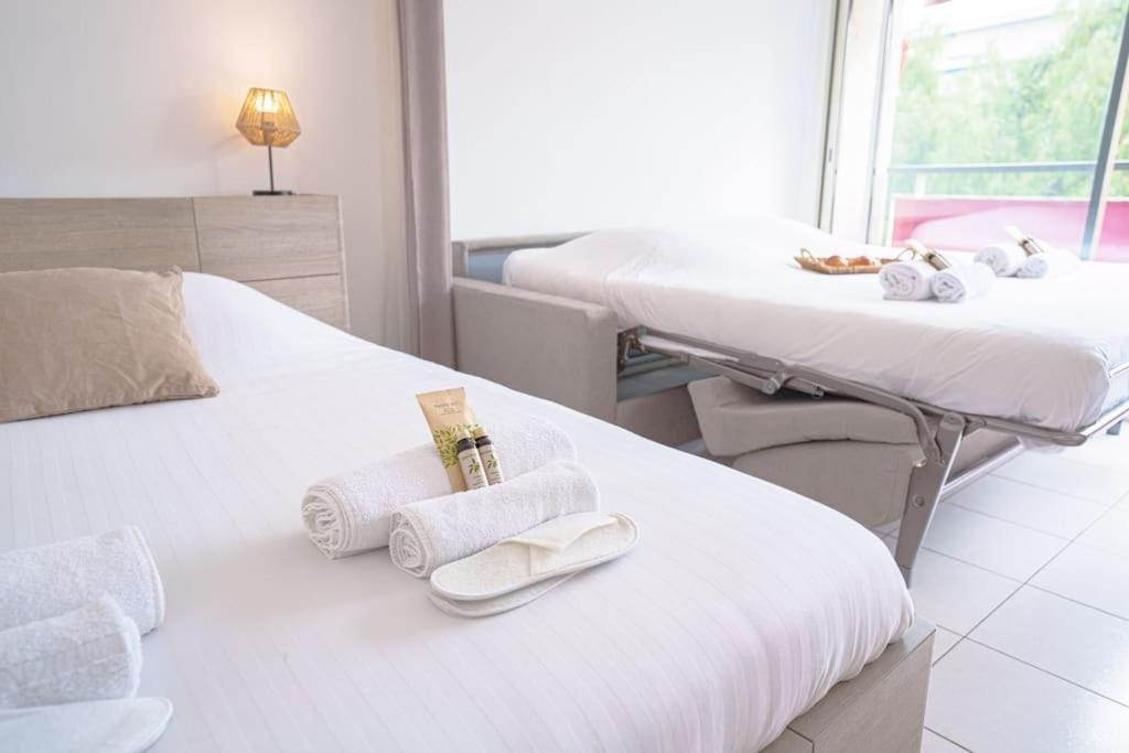 Le Santa By Apirent #climatisation #plage #vue Apartment