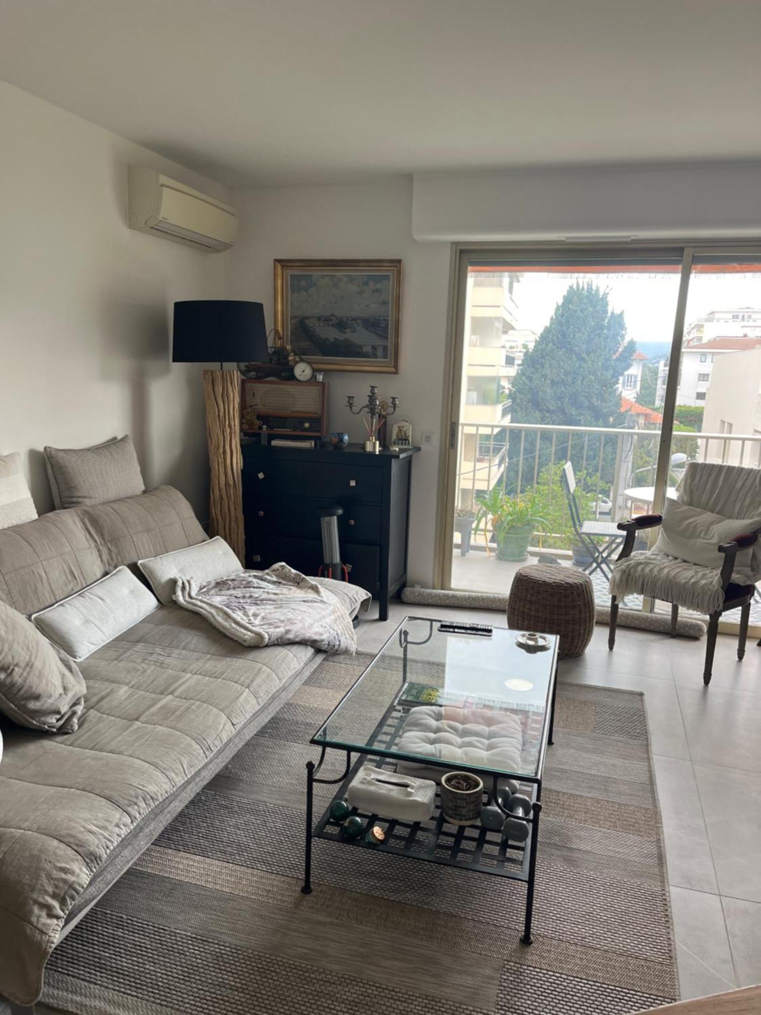 Cosy Dans T3 Homestay *