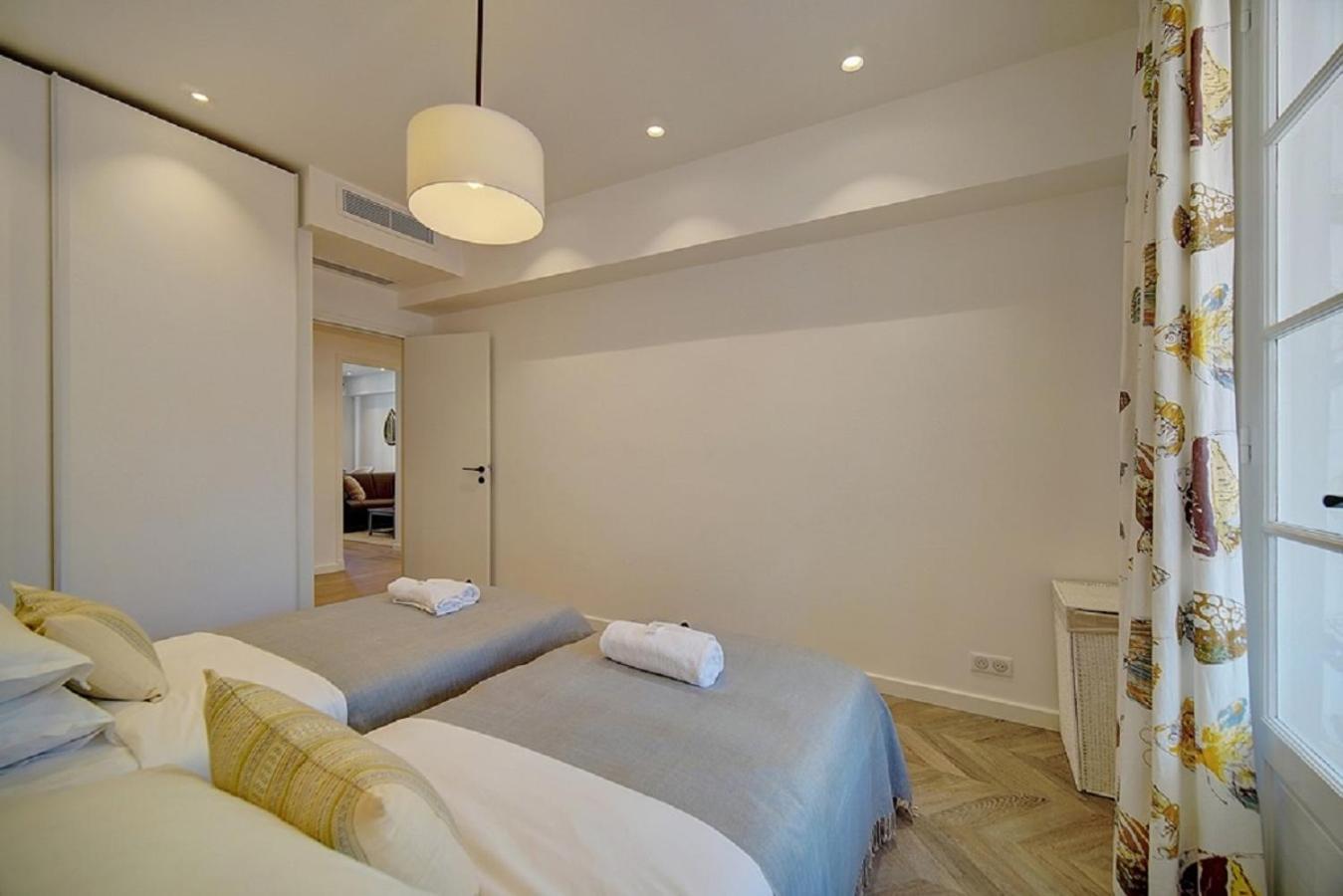 Apartment Magnifique 3 Pieces Renove Centre 'banane' Avec Veranda ! A2b88 *