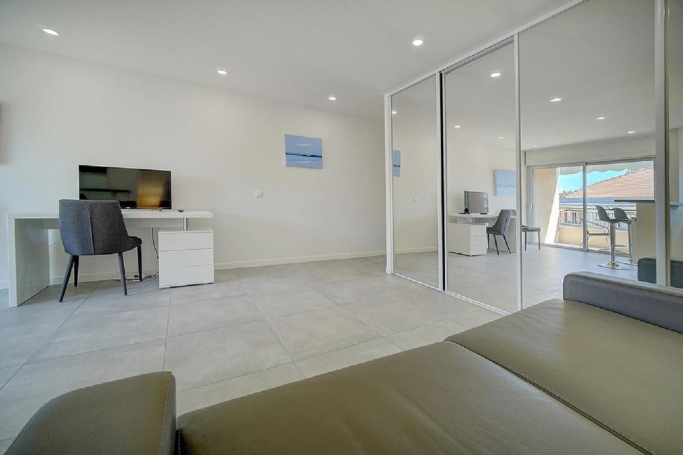 Moderne Renove 2min Croisette A0b166 Apartment
