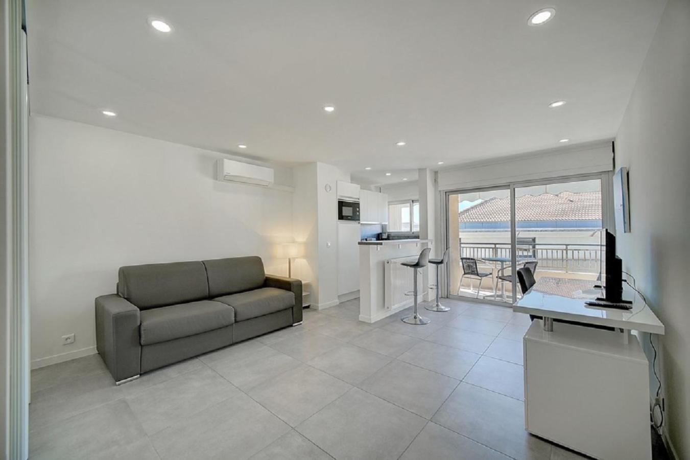 Apartment Moderne Renove 2min Croisette A0b166 Cannes