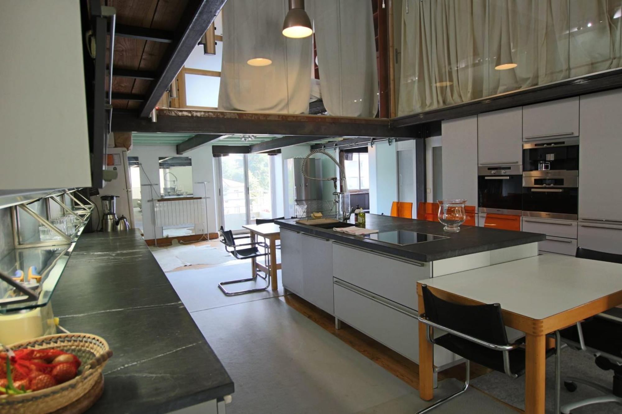 Unique Duplex In The Center Of Ideal Accomodation For 6 To 7 Guests