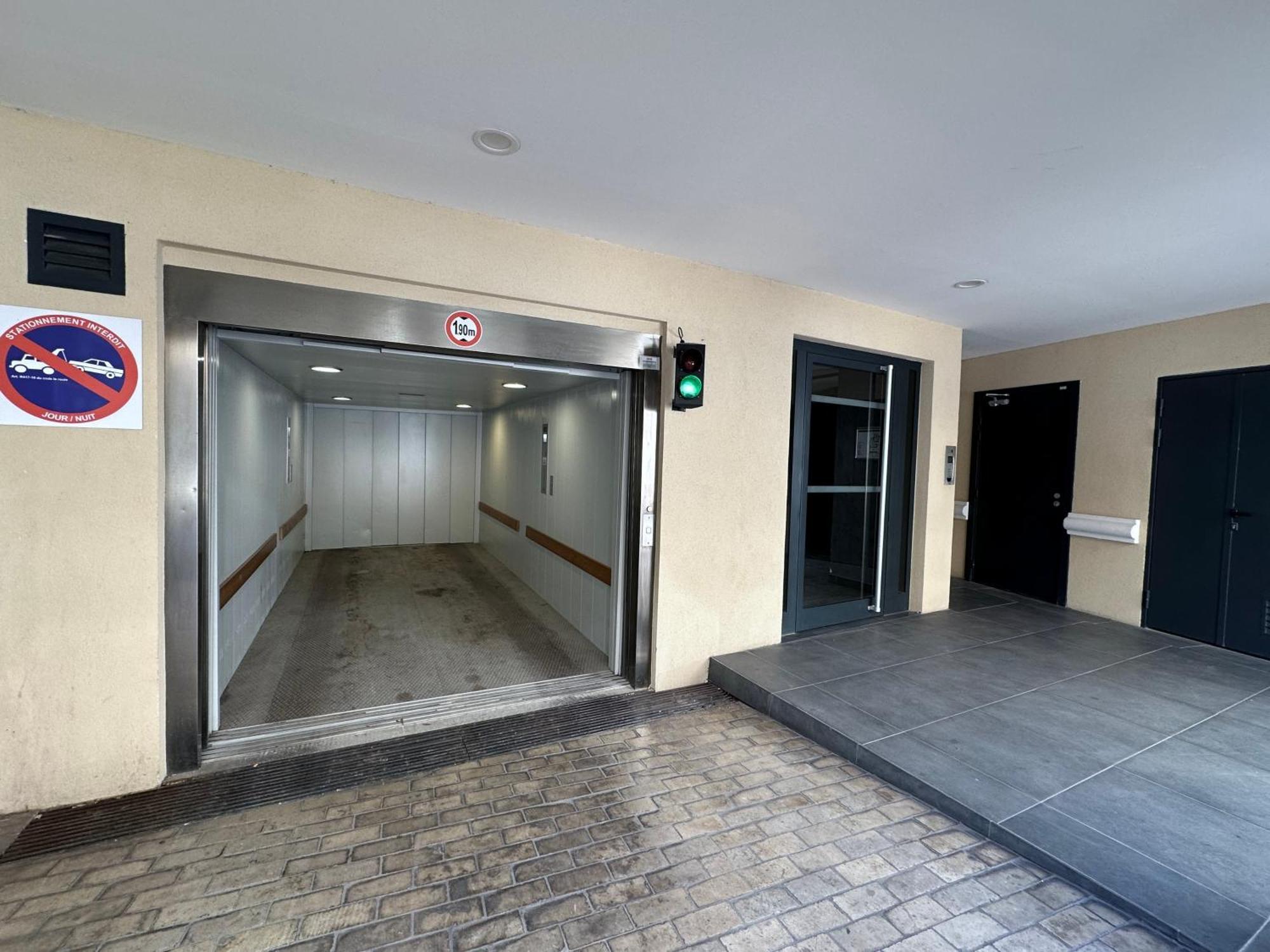 Apartment Maxime By Terry's Homes