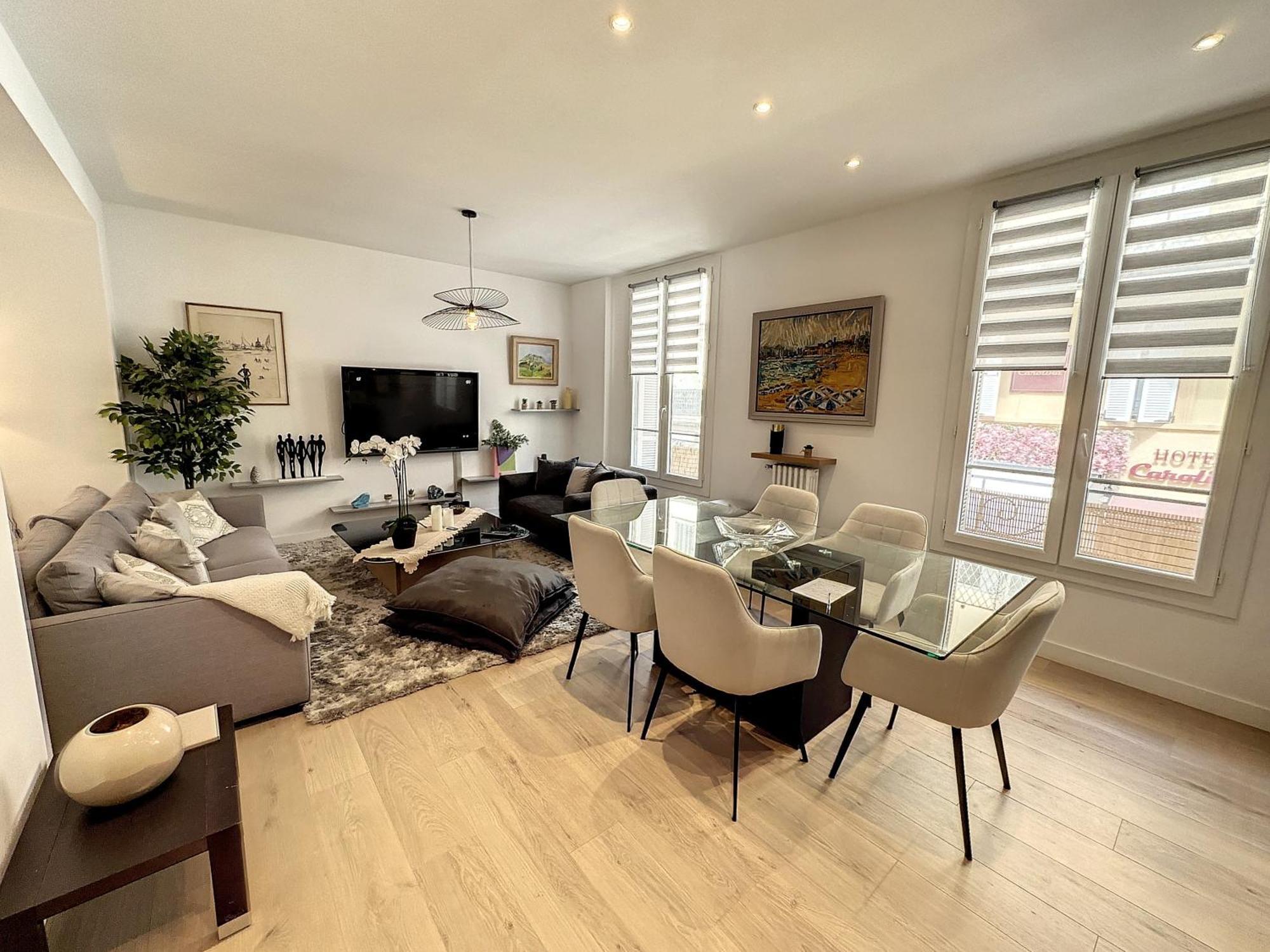 Pah1 - Tres Beau 2 Pieces Dans Rue Pietonne Cannes