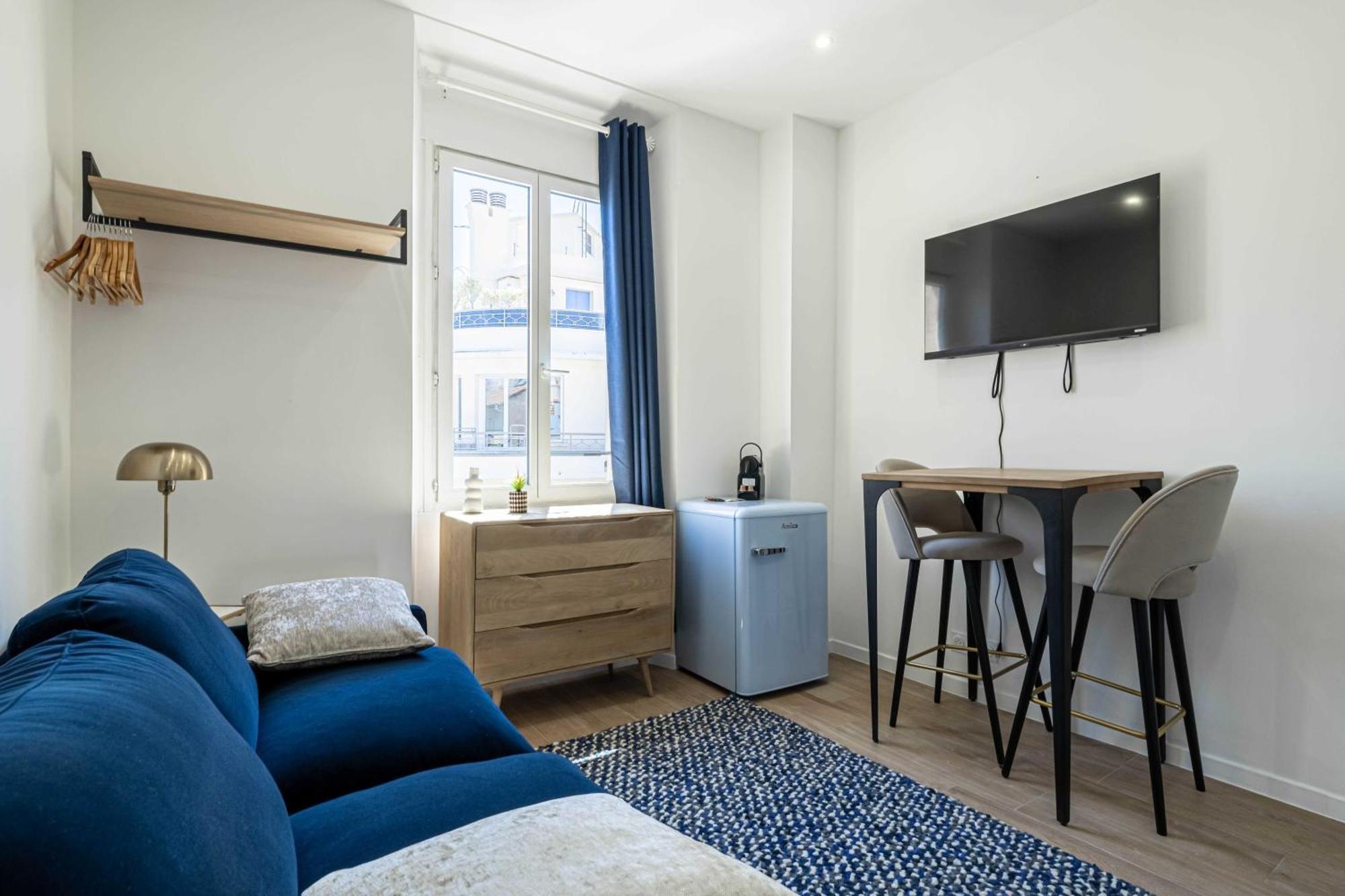 Renovated Cozy - Center - 2 Persons