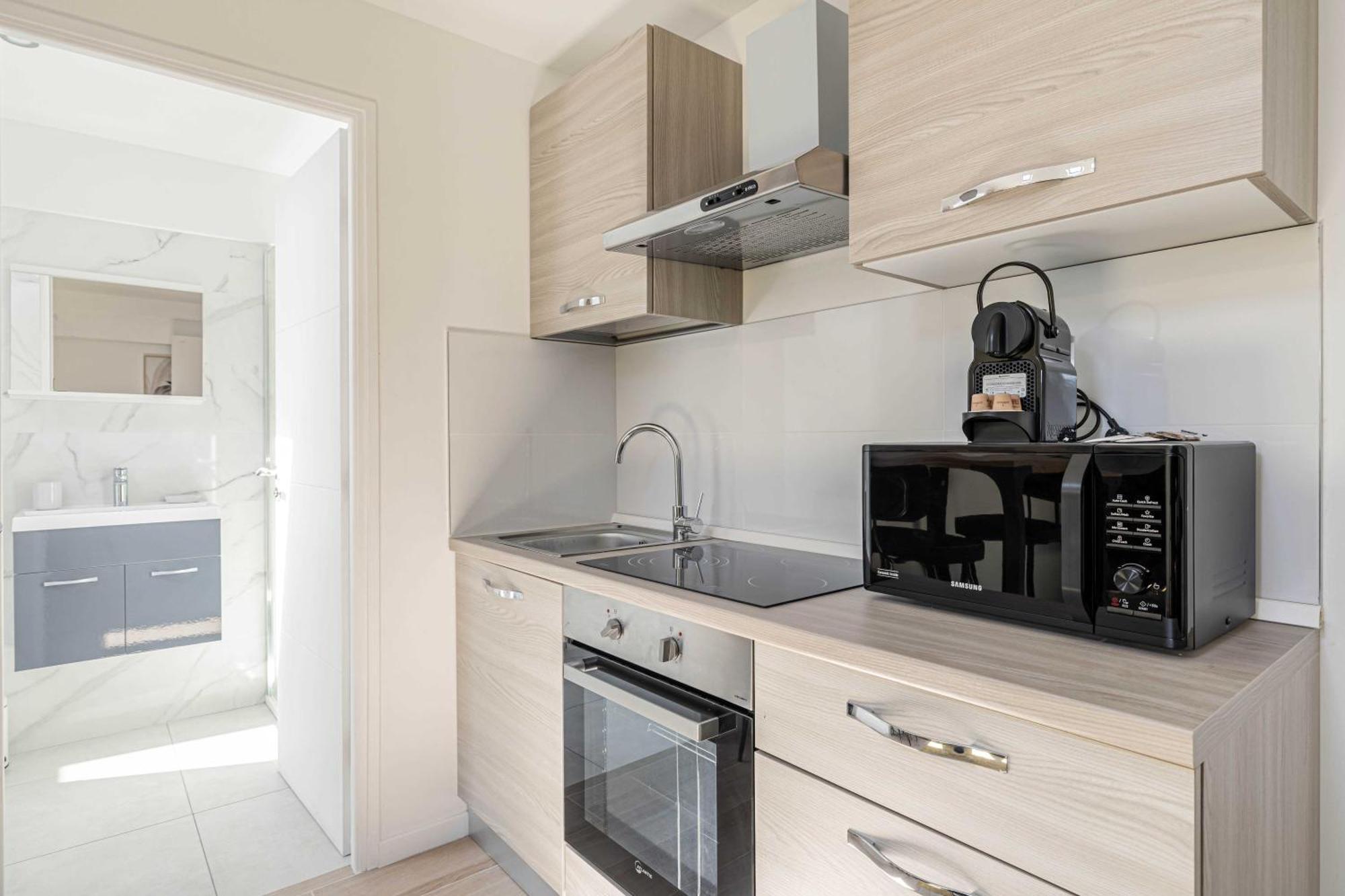 Apartment Renovated Cozy - Center - 2 Persons *