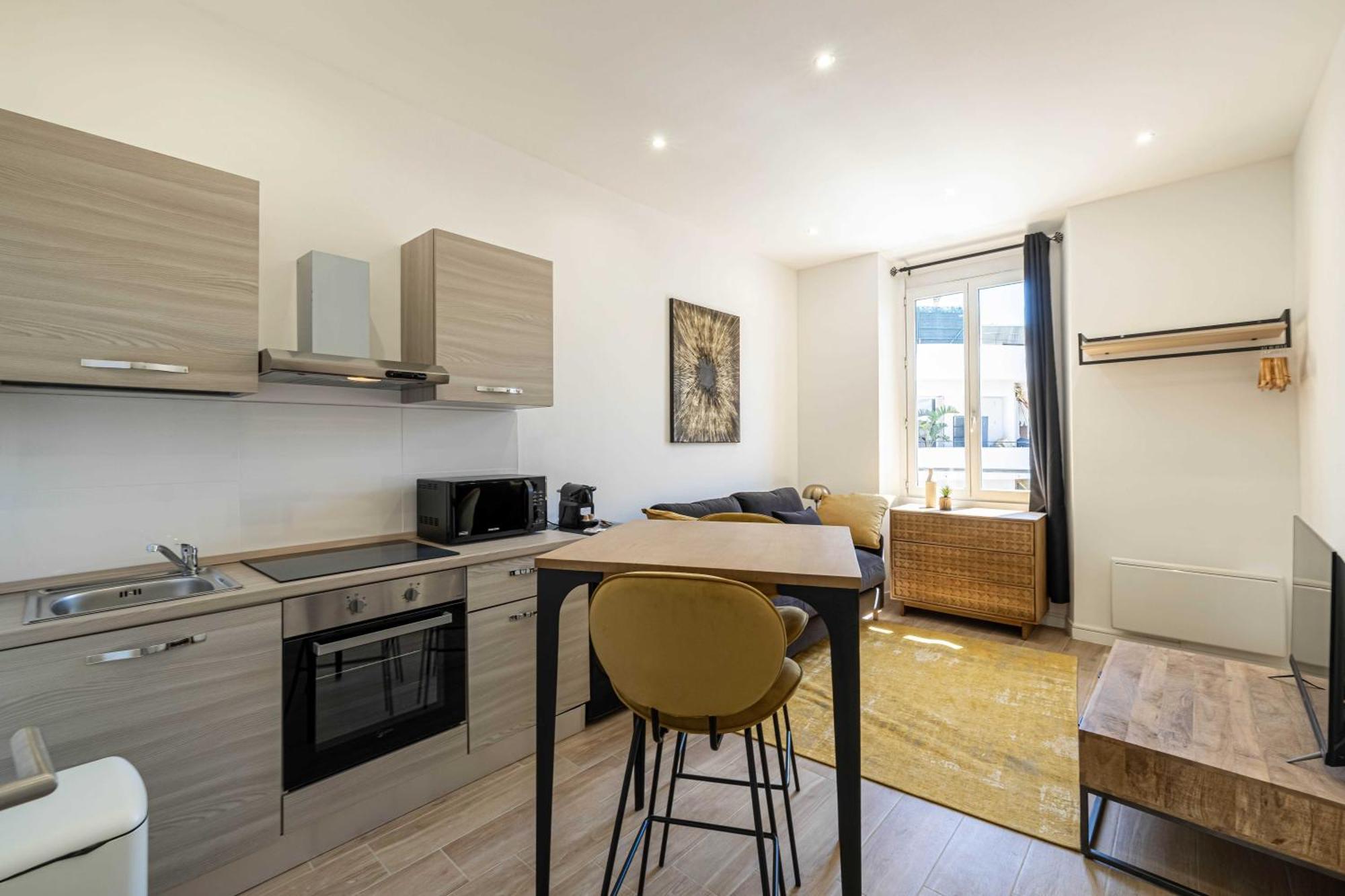 Renovated Cozy - Center - 2 Persons Apartment Cannes