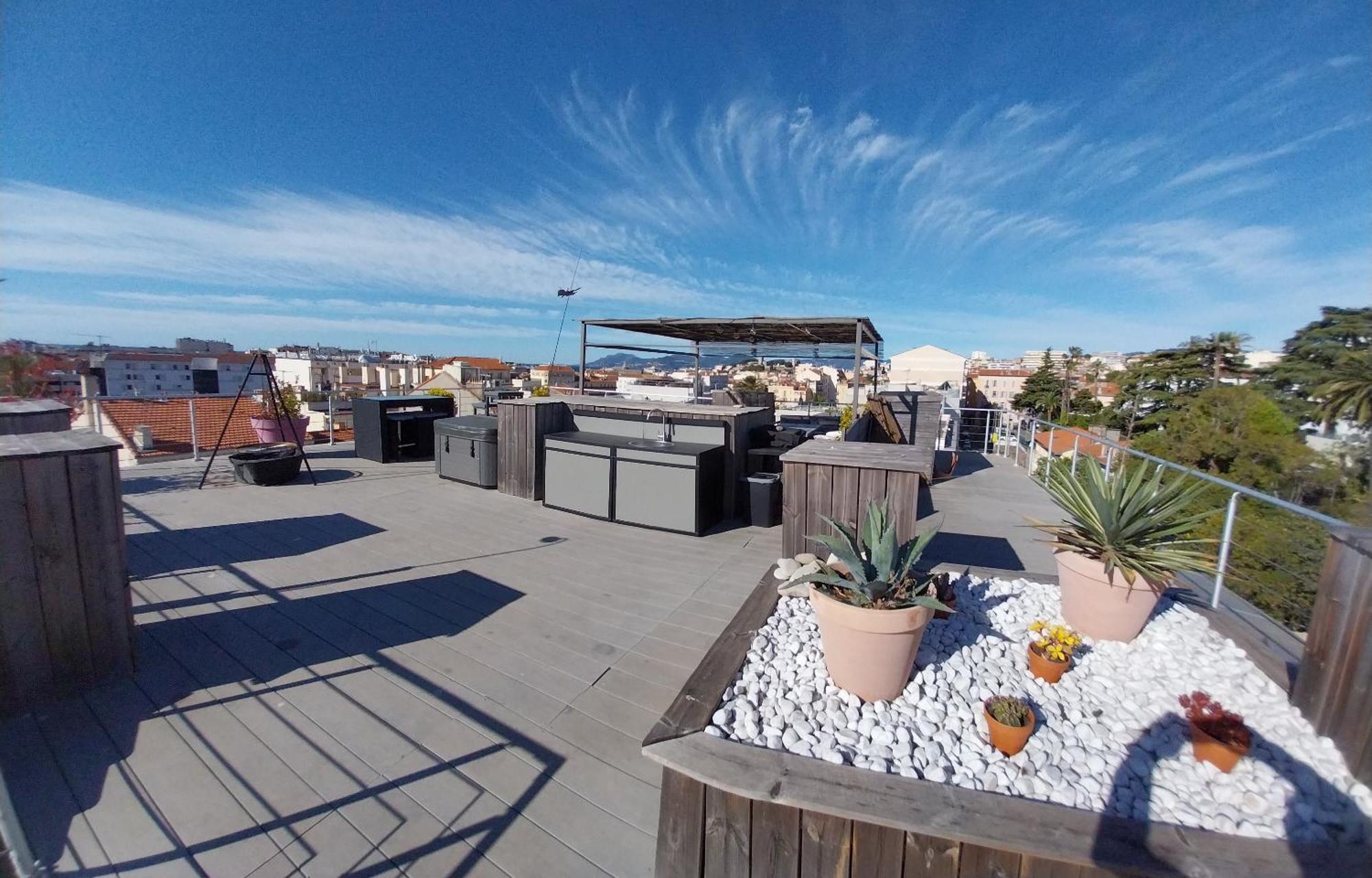 Superbe Penthouse Plein Ciel Vue Panoramique *