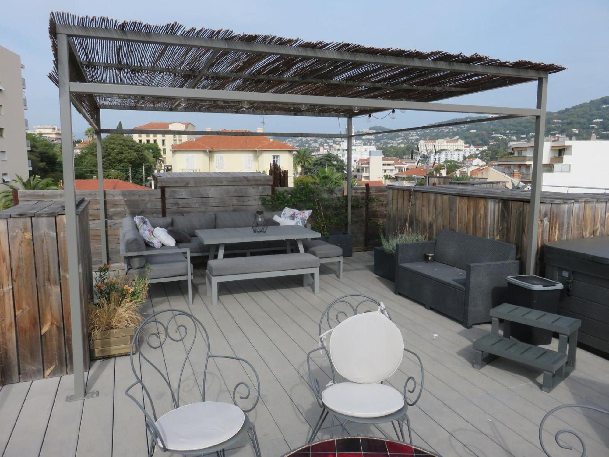 Superbe Penthouse Plein Ciel Vue Panoramique * Cannes