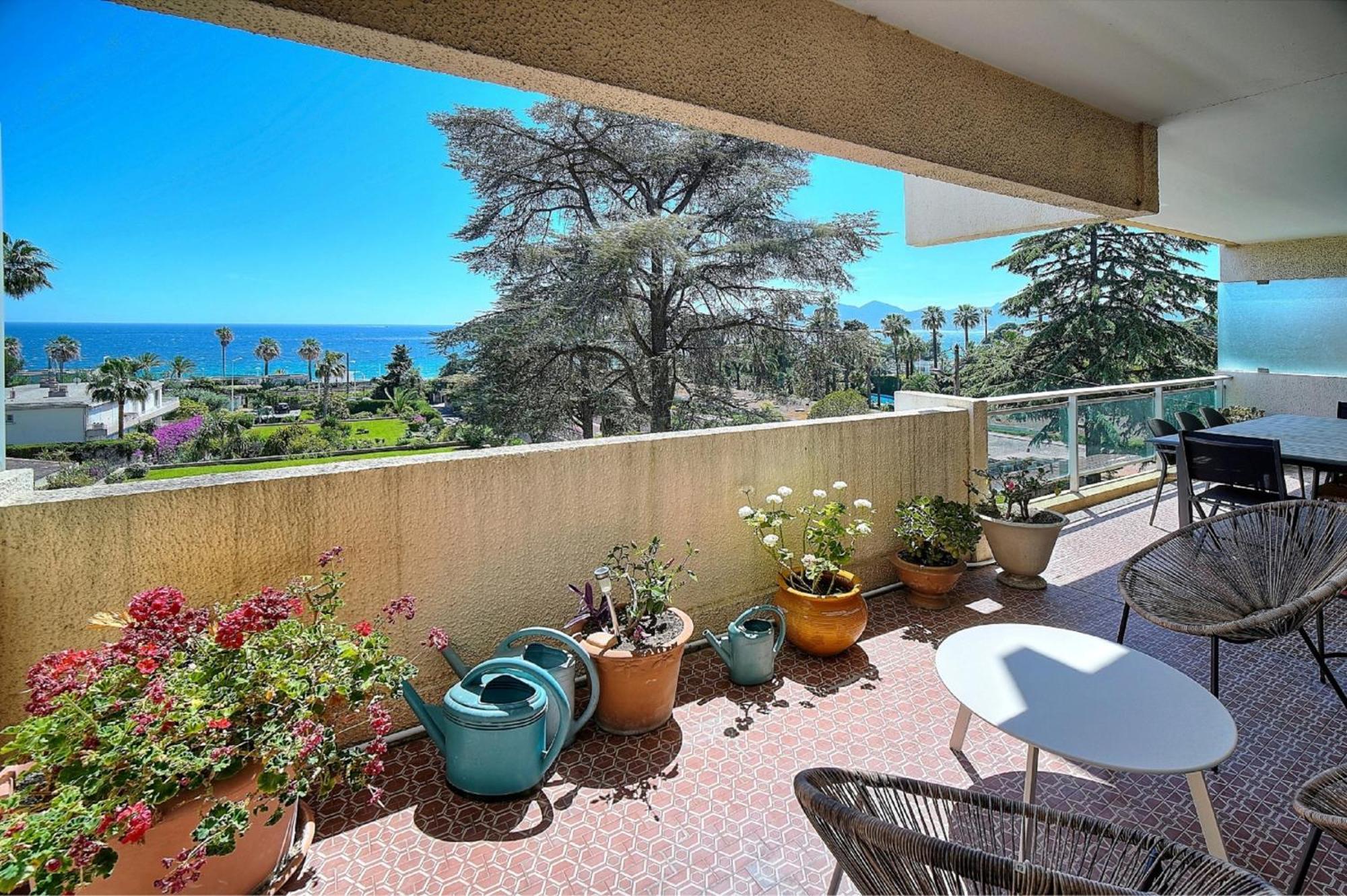 A2b232 Bel Vue Et Proche * Cannes