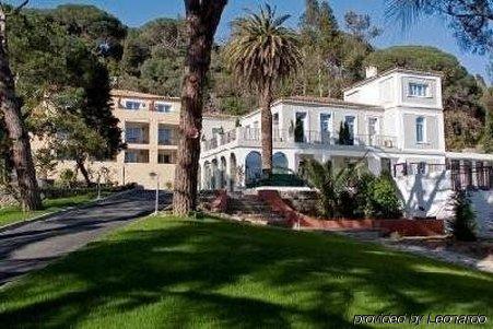 Le Chateau Des Artistes * Cannes