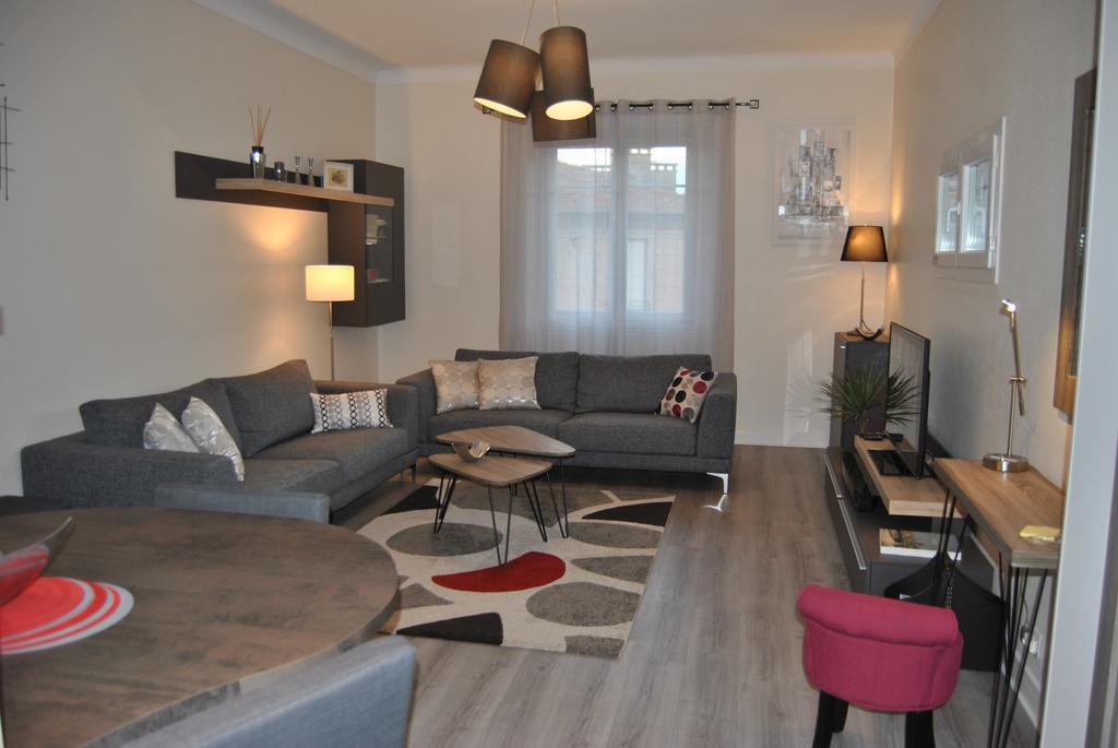 Le Calme Au Centre à 10 Minutes à Pied De La Croisette Et Des Plages Appartement *