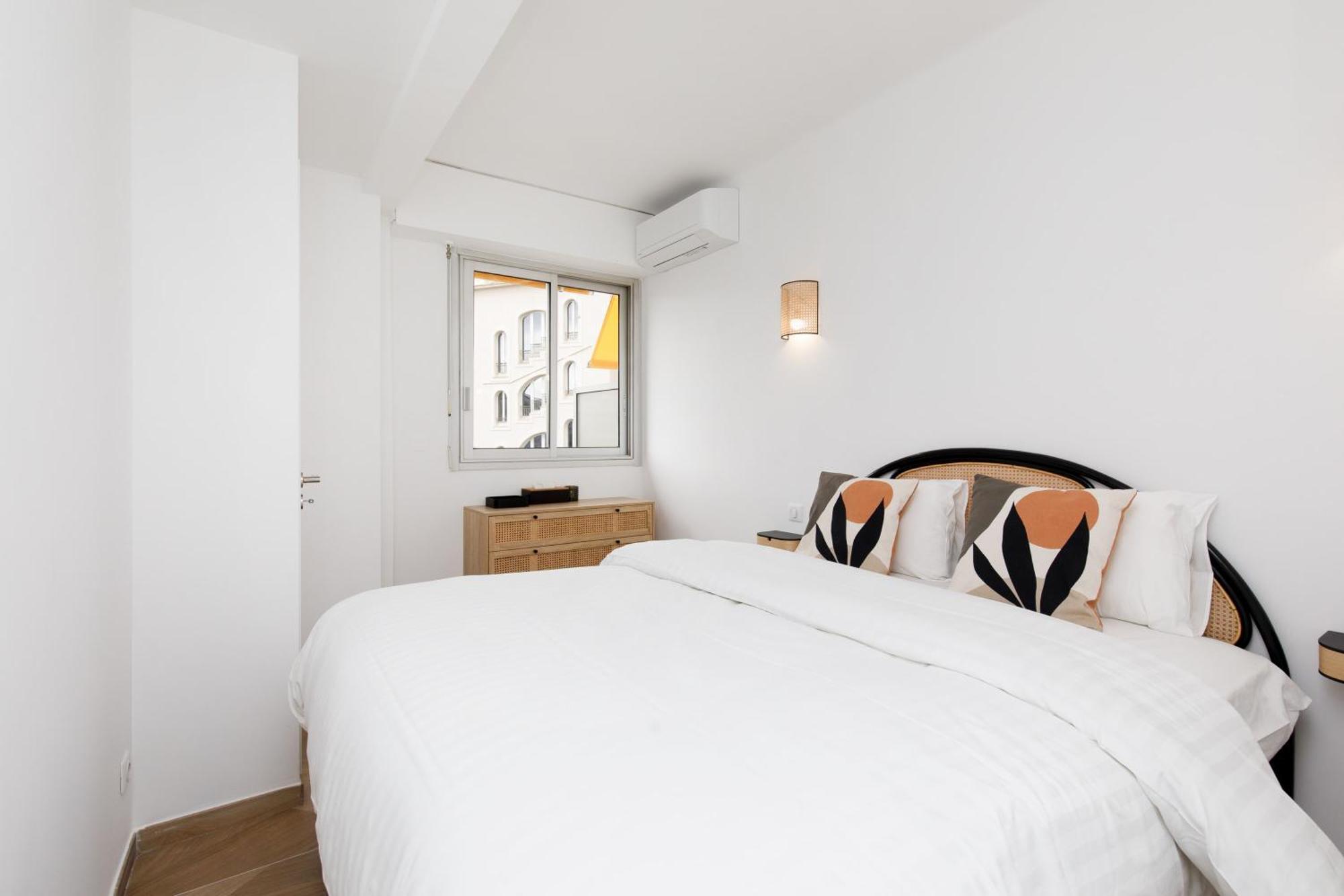 Carlton Area Lux 2 Beds 2 Baths * Cannes