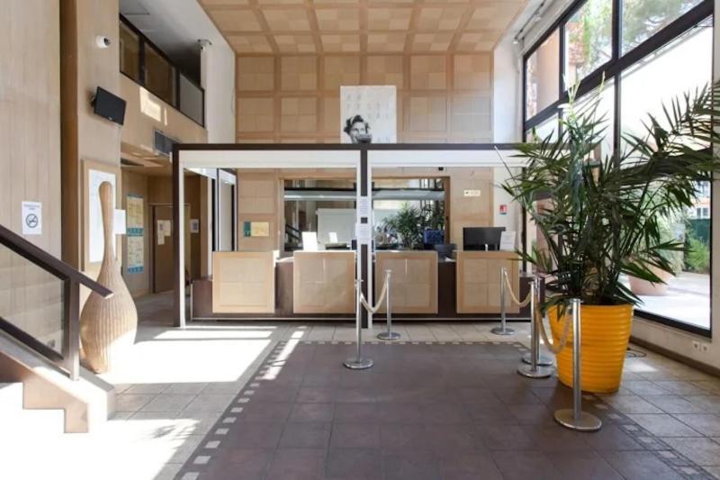 Palm Azur Climatise, Wifi, Piscine, Parking * Cannes