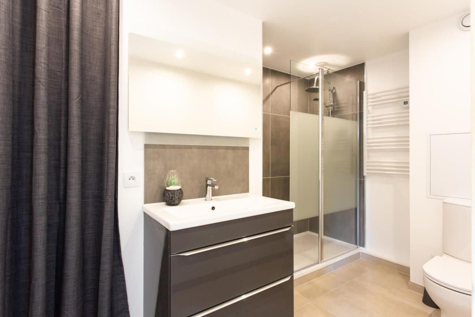 Palm Azur Climatise, Wifi, Piscine, Parking Appartement *