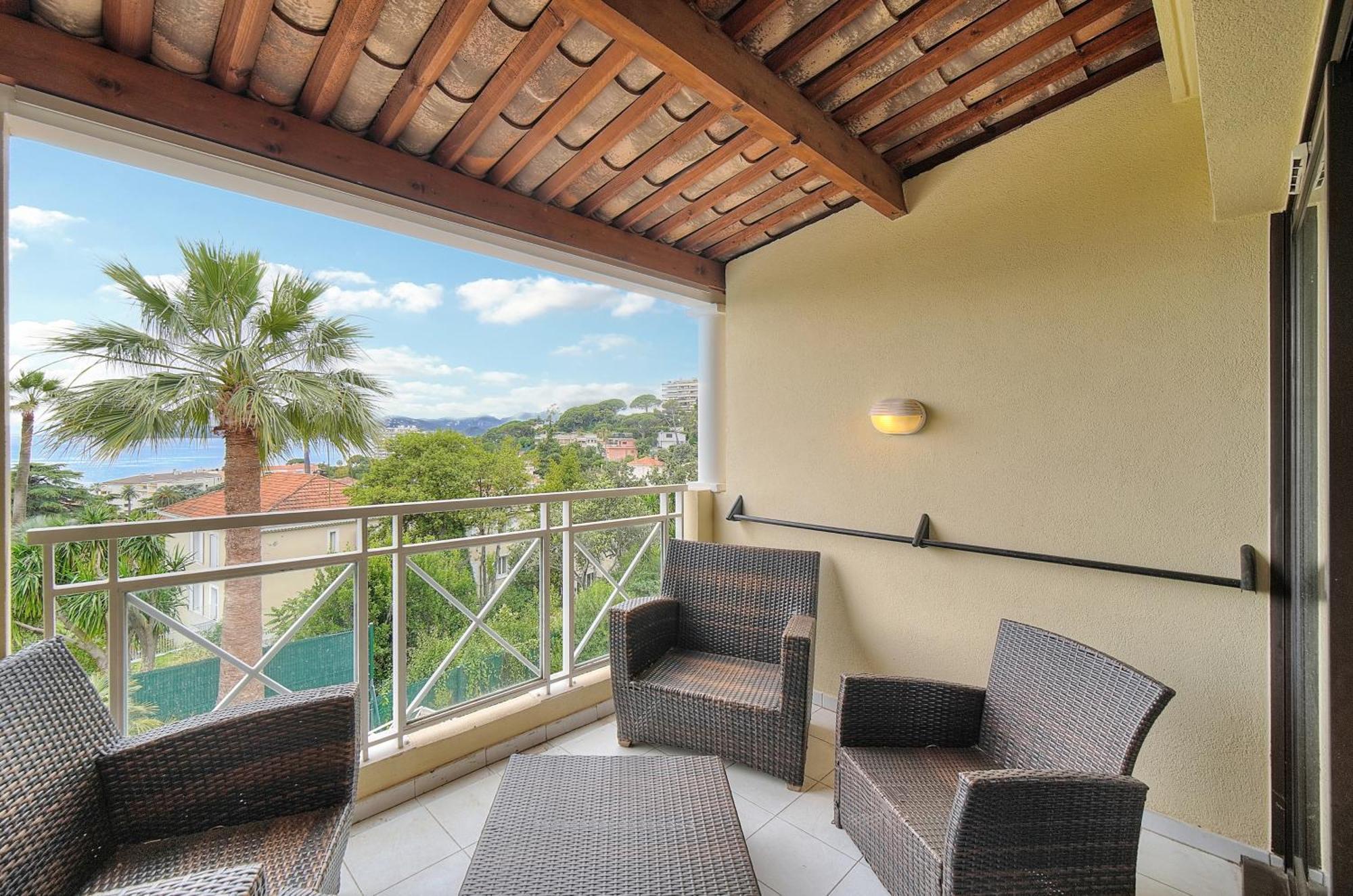 Eva - Piscine - Terrasse - Vca
