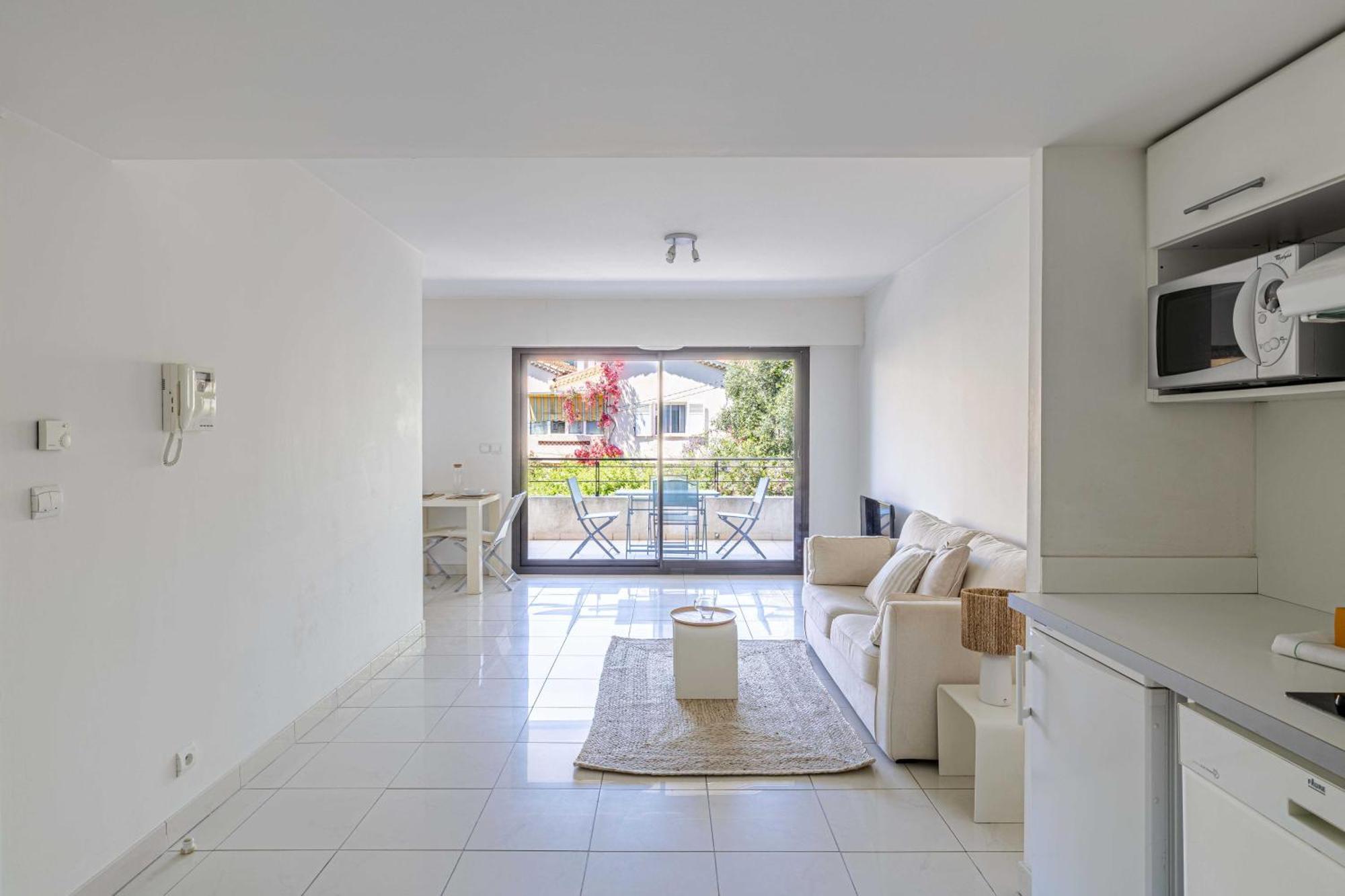 Apartment Charming With Balcony-pool - Cannes