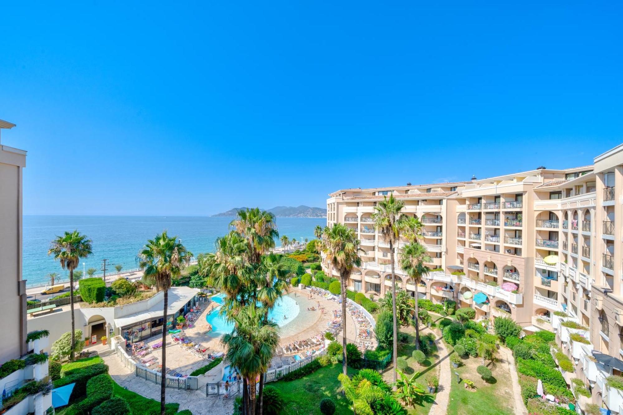 La Palme D'azur -