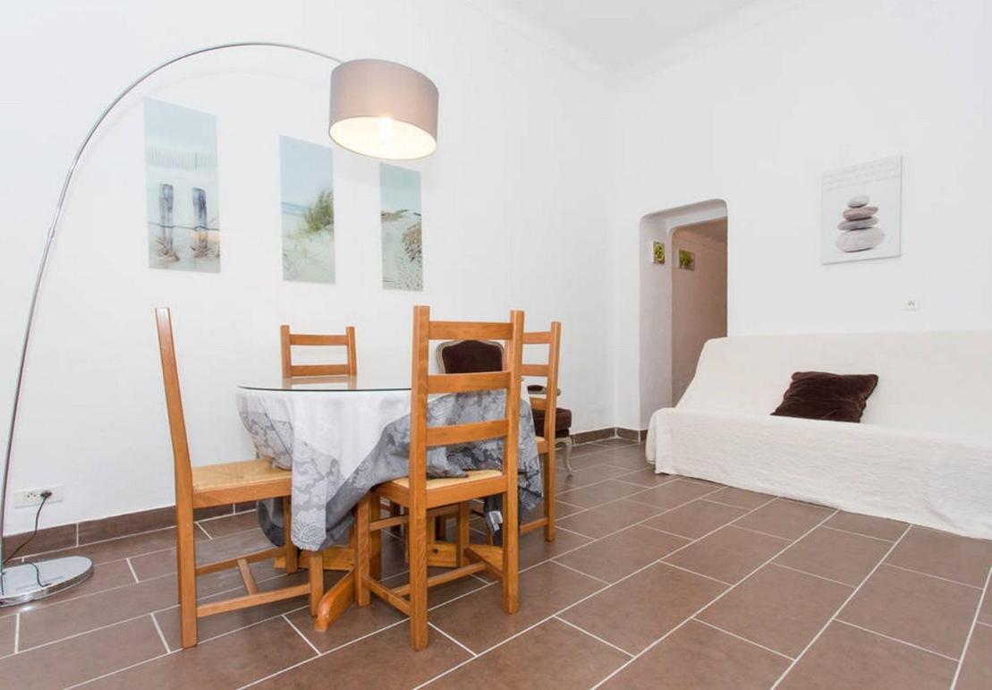 A 5' De La Apartment Cannes