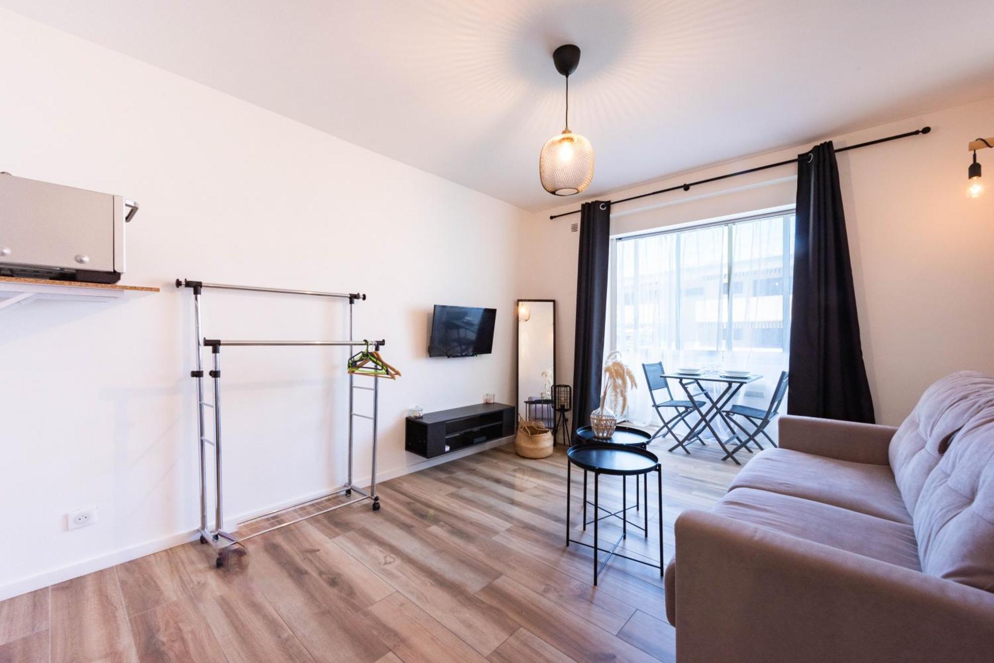 Apartment Bord De Mer Cannes