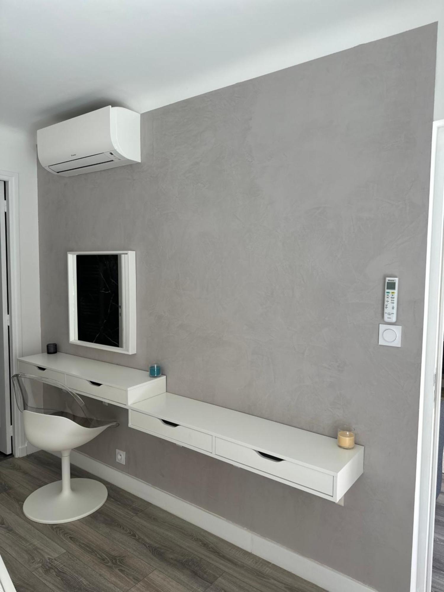 Apartment T3appartement De Luxe Croisette En Face De La Martinez 80m2