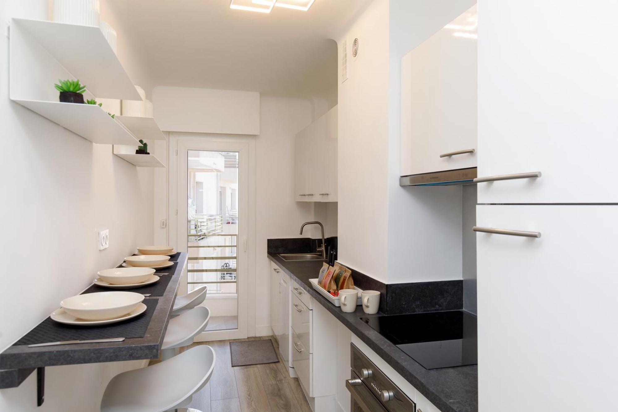 Apartment T3appartement De Luxe Croisette En Face De La Martinez 80m2 *