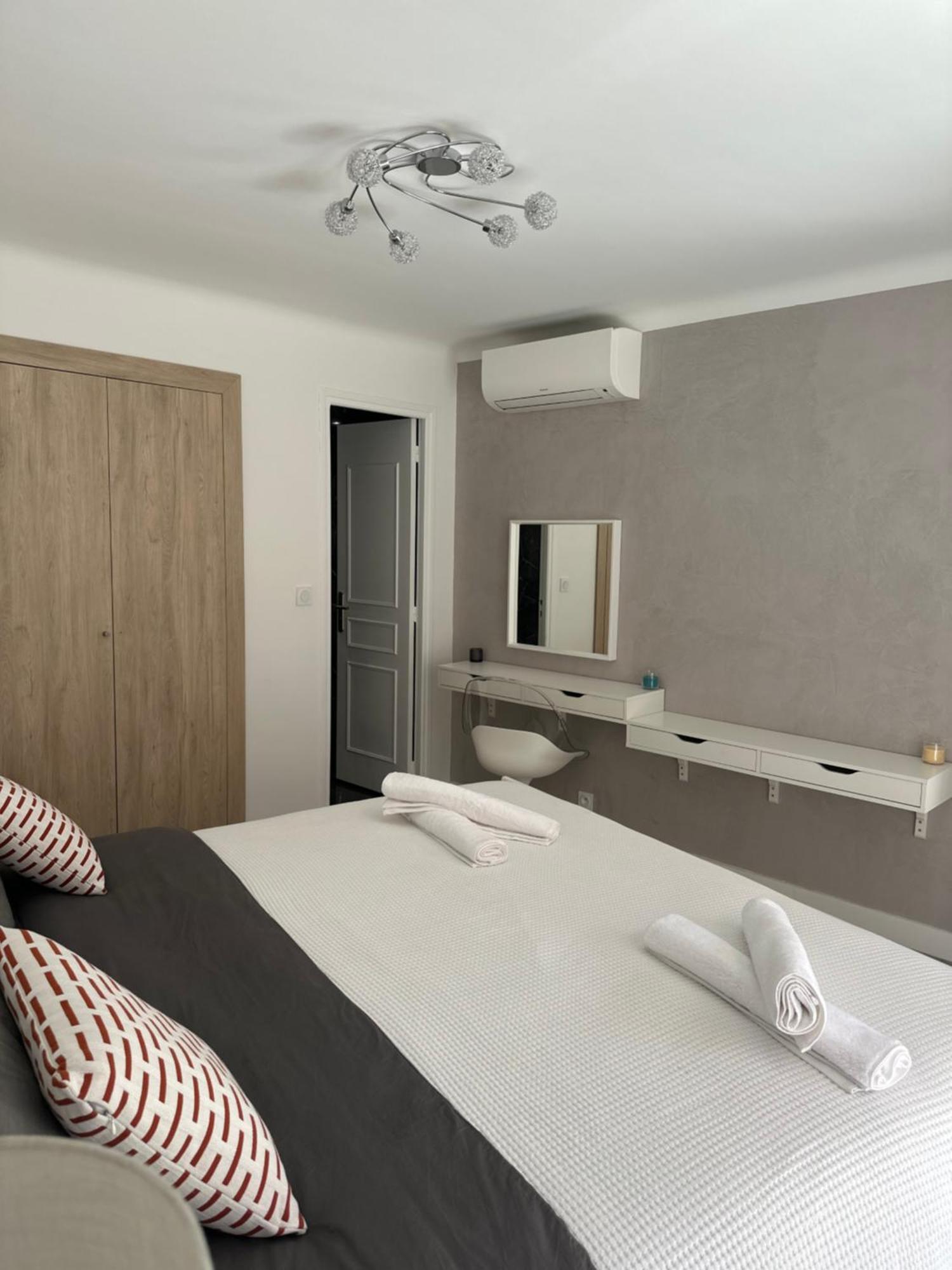 T3appartement De Luxe Croisette En Face De La Martinez 80m2 *