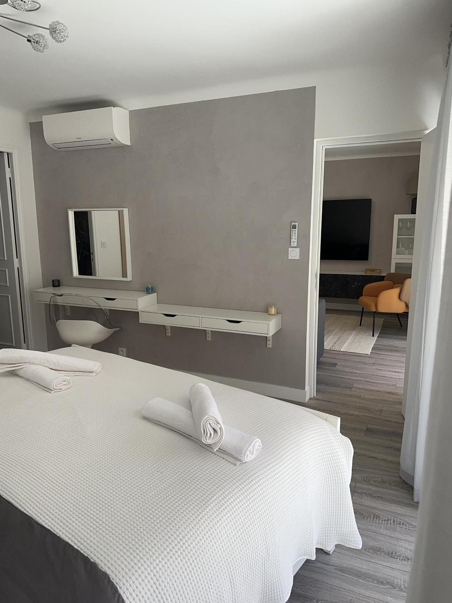 T3appartement De Luxe Croisette En Face De La Martinez 80m2 Apartment