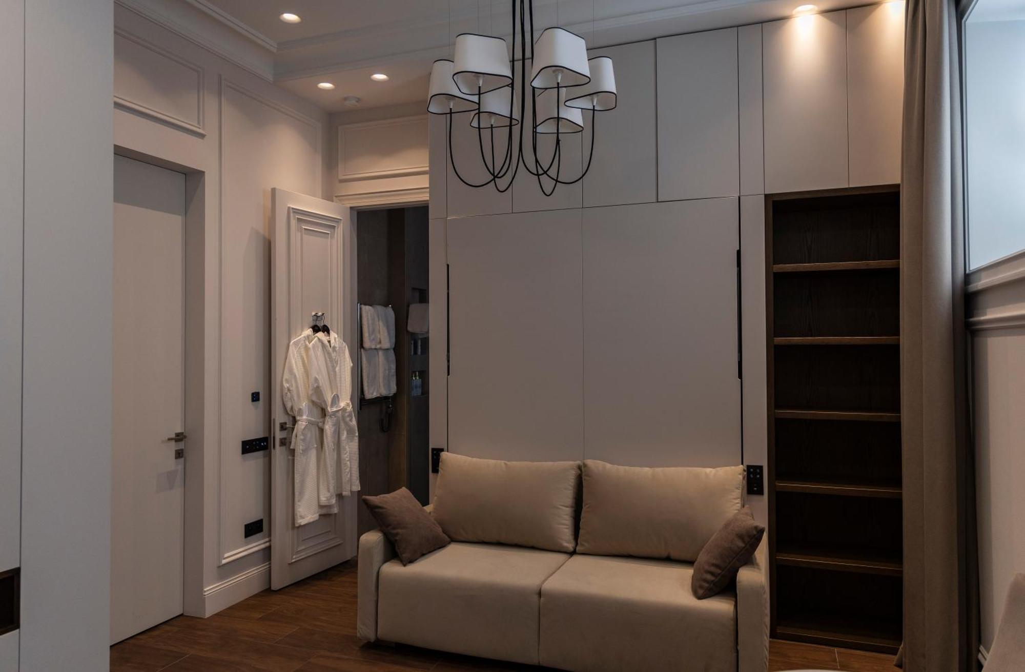 In The Heart Of Apartment Cannes