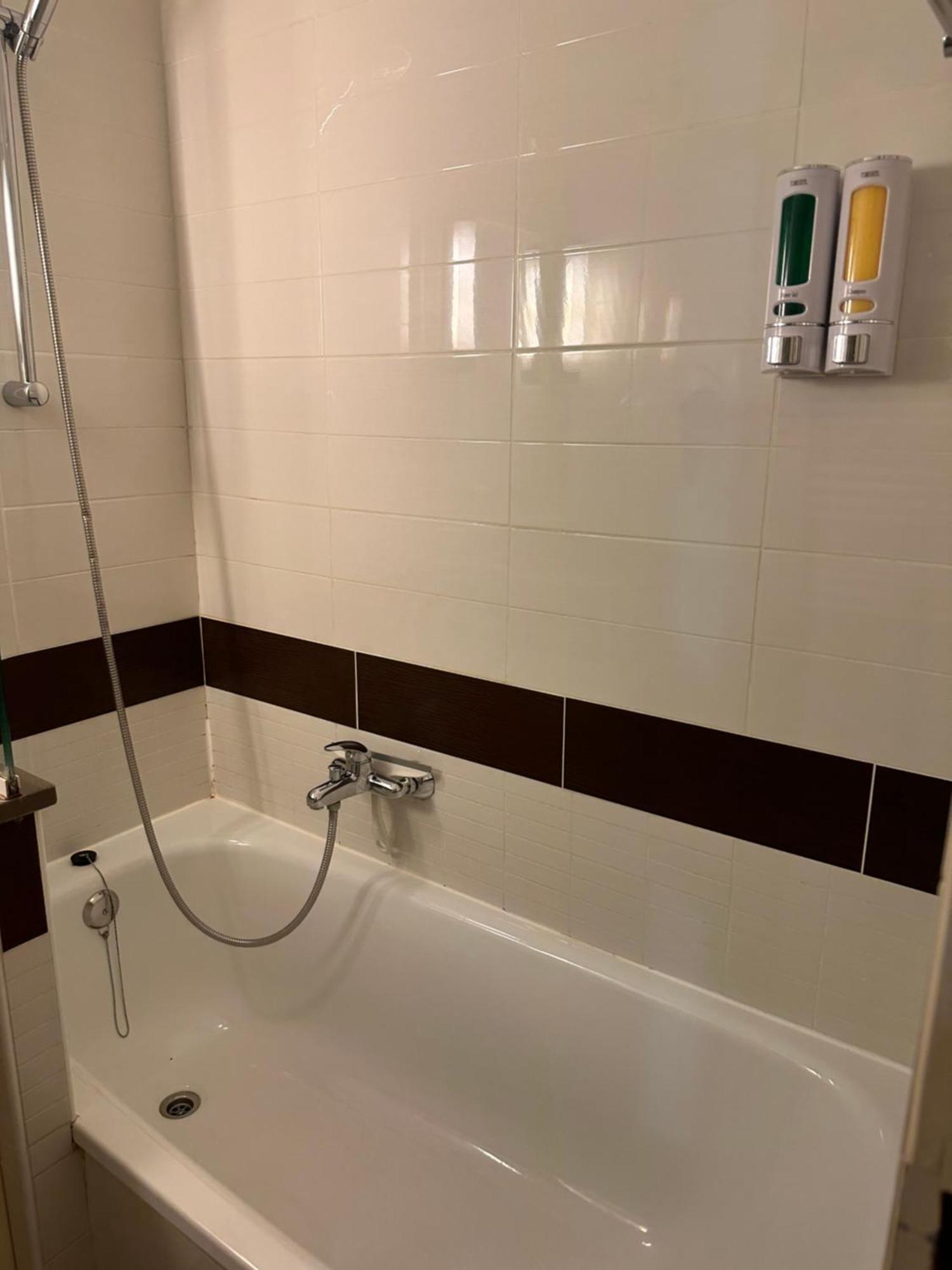 Apartment Francia Piscine Tennis A 500m Des Plages De Cannes