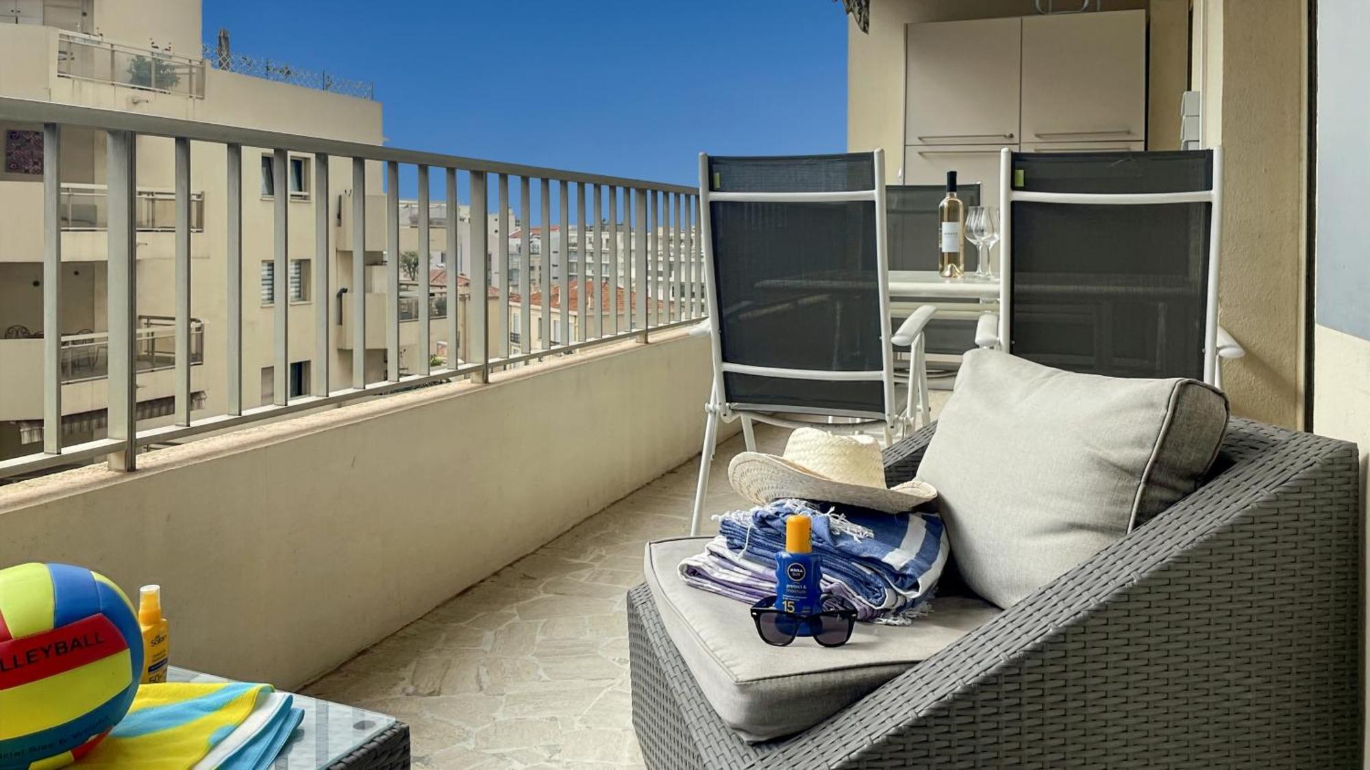 Apartment 2 Modern, Terrace And Parking Cannes