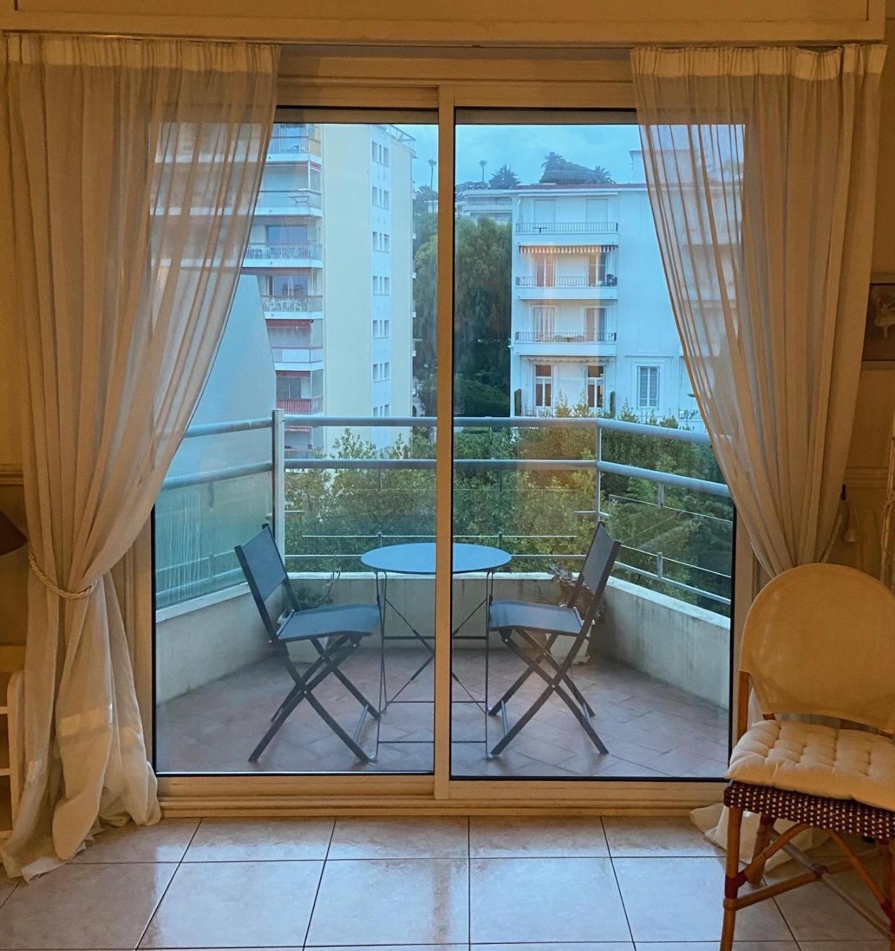 3p Terrasse Proche Croisette * Cannes