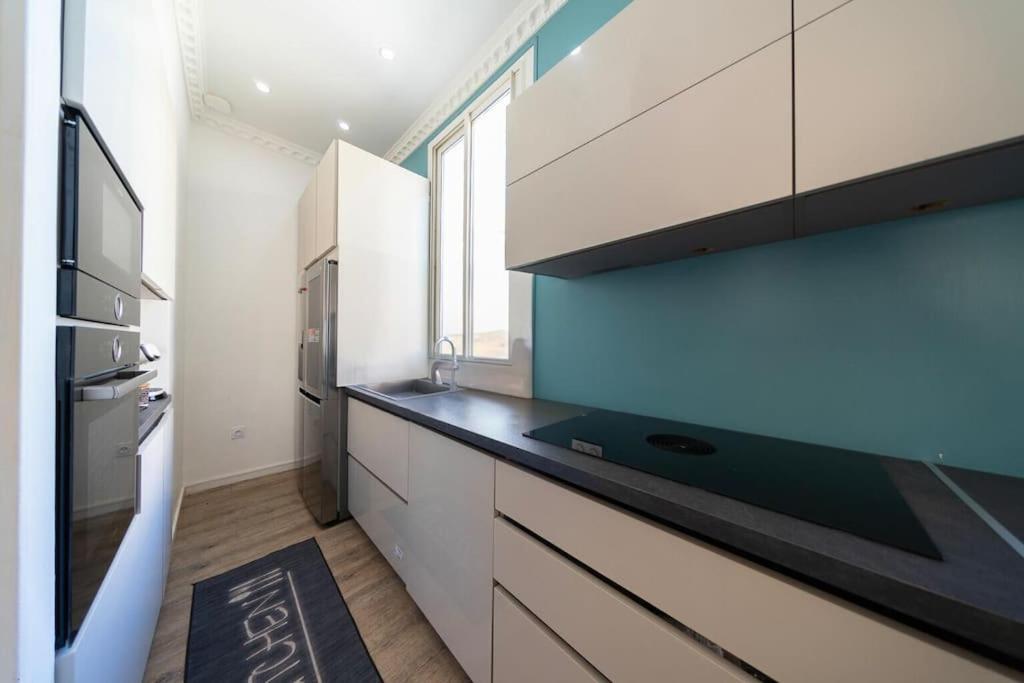 Elegant Duplex, Very Well Equipped, Close To Shops Apartment Cannes