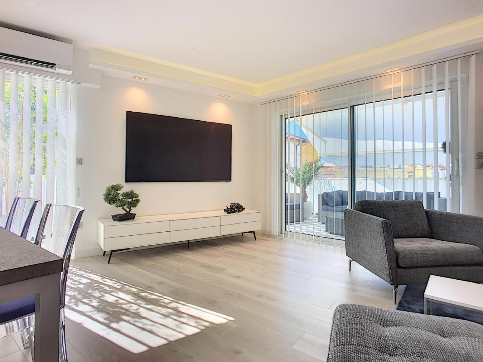 Apartment Maria Luxe Et Confort A 10 Min A Pied De La Croisette Et Du Palais *