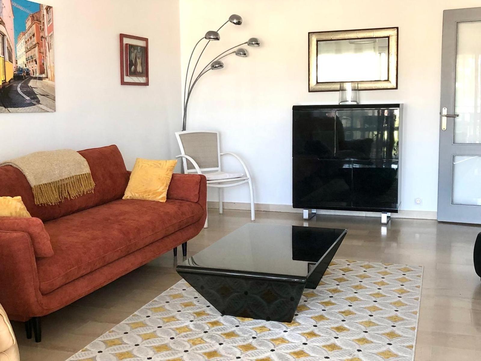 Park Apartment