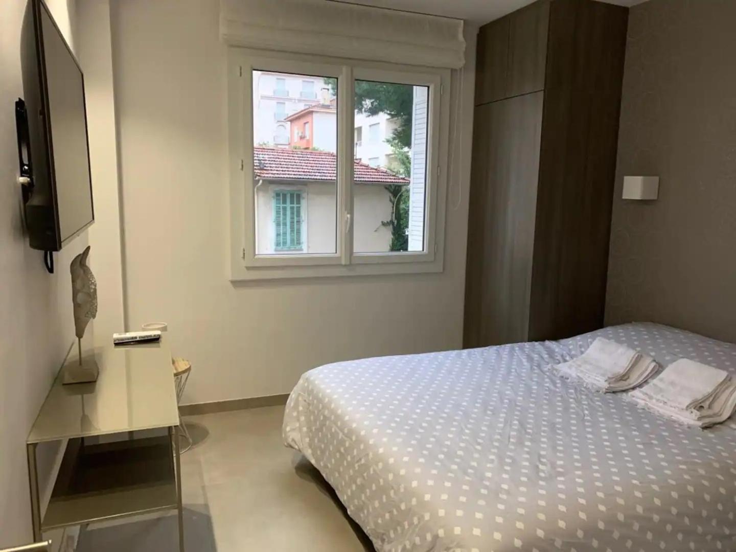 Two Bedroom Fragonard Apartment Cannes