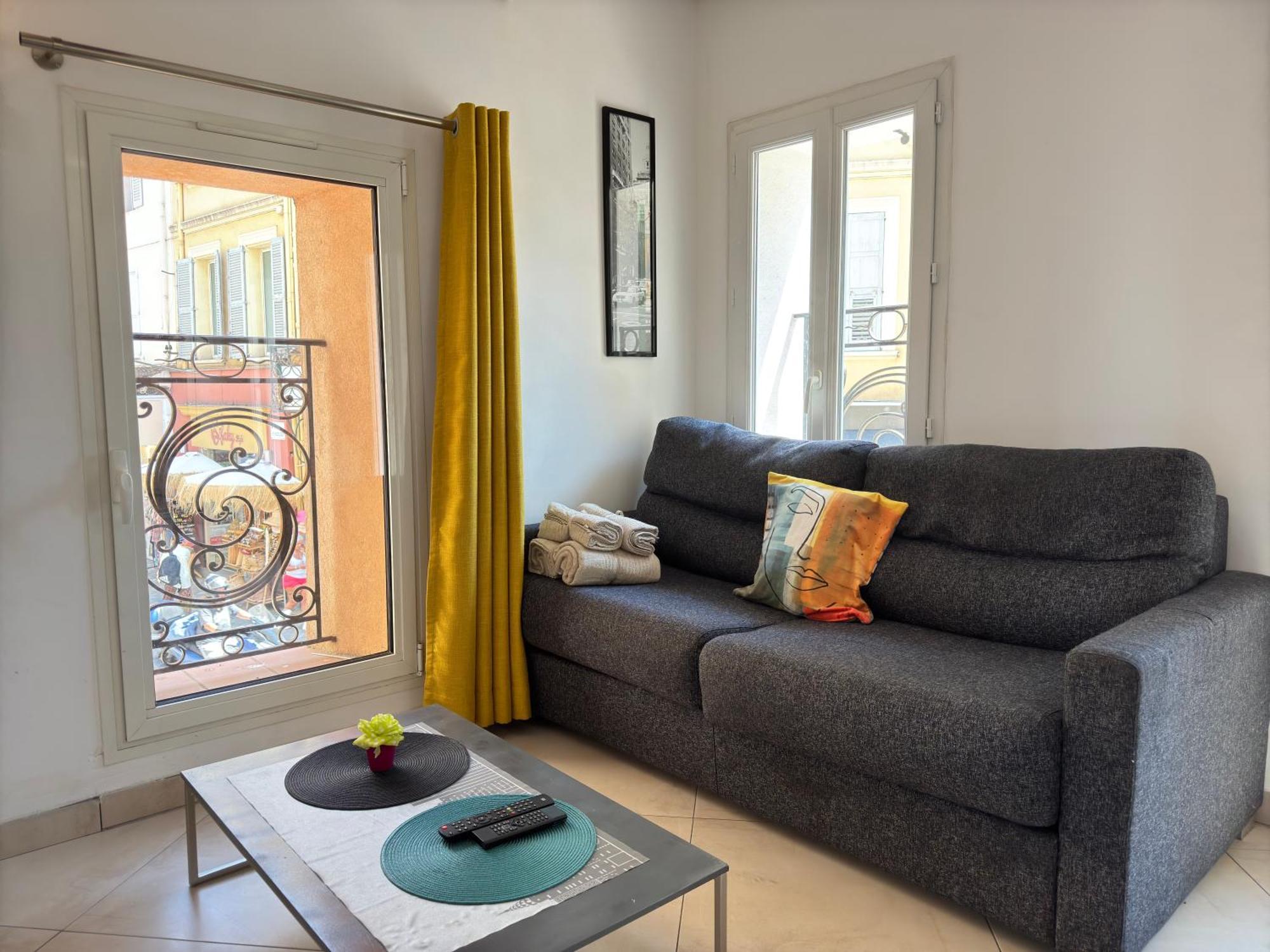 Apartment Meynadier By Scls Locations *